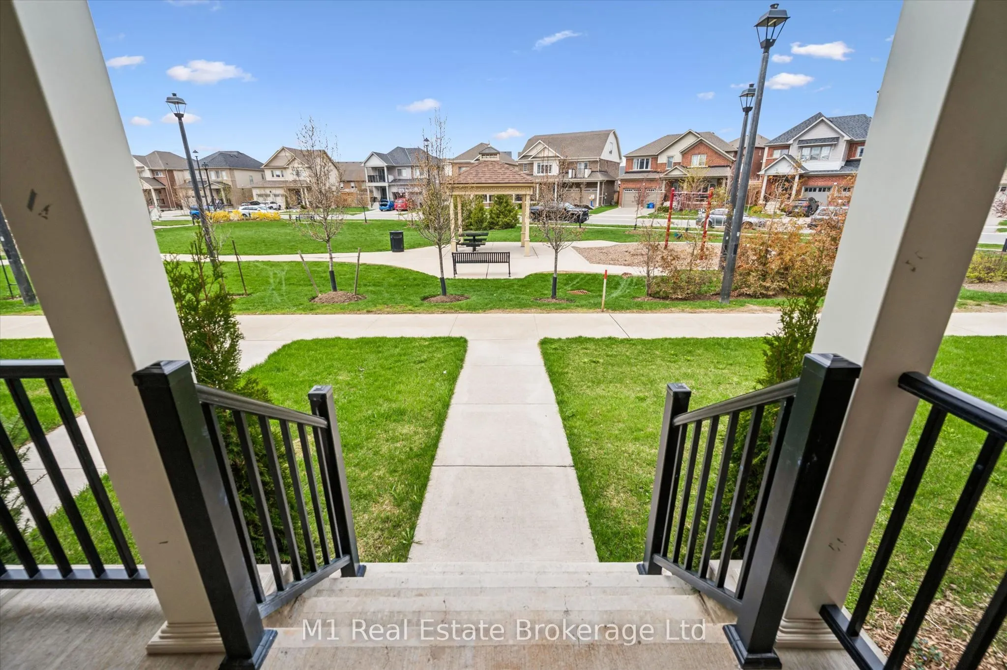 65 Elliot Avenue E #3
