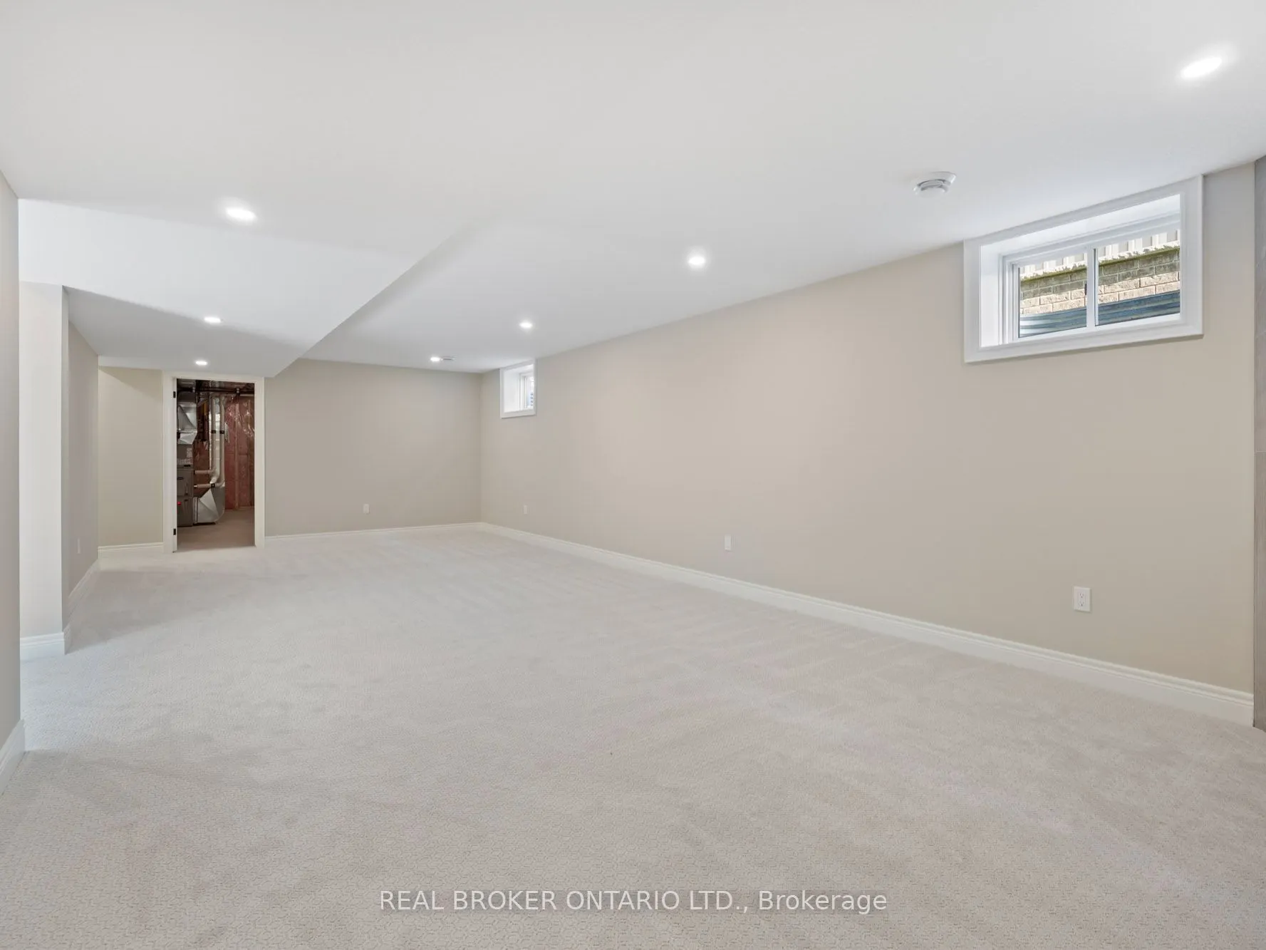 26 AUSTIN Drive