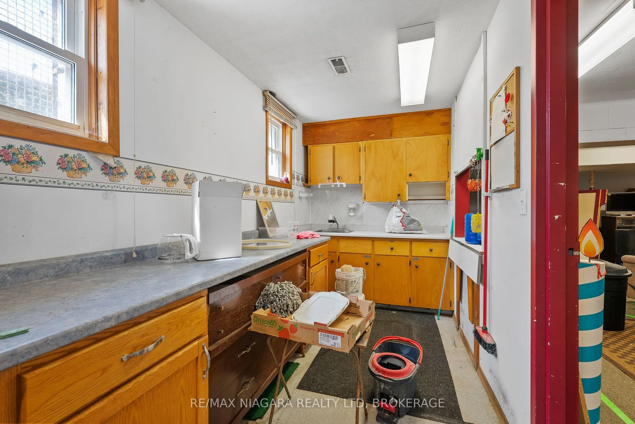 319 Davis Street