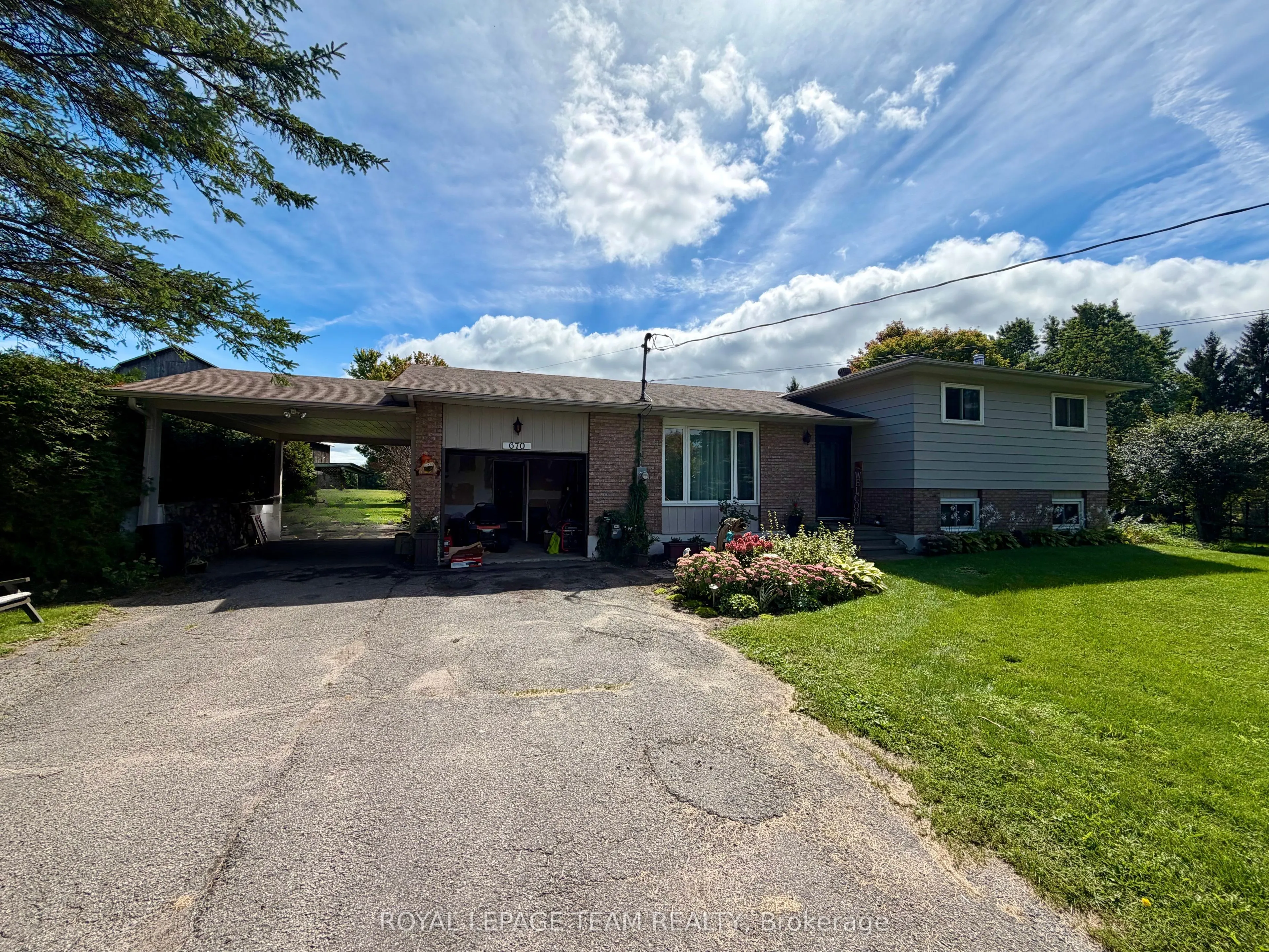 670 Van Buren Street