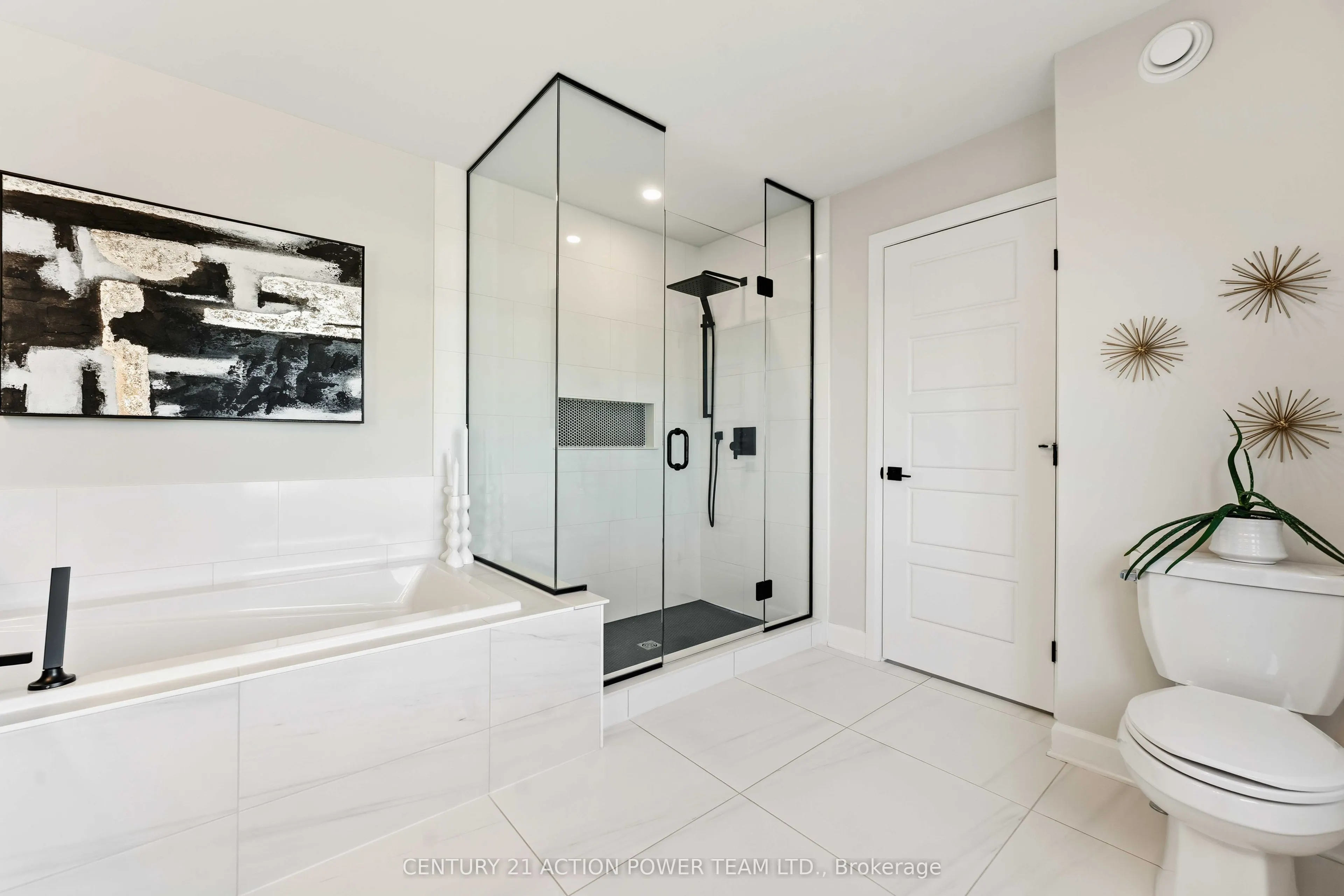 644 Moonflower Crescent