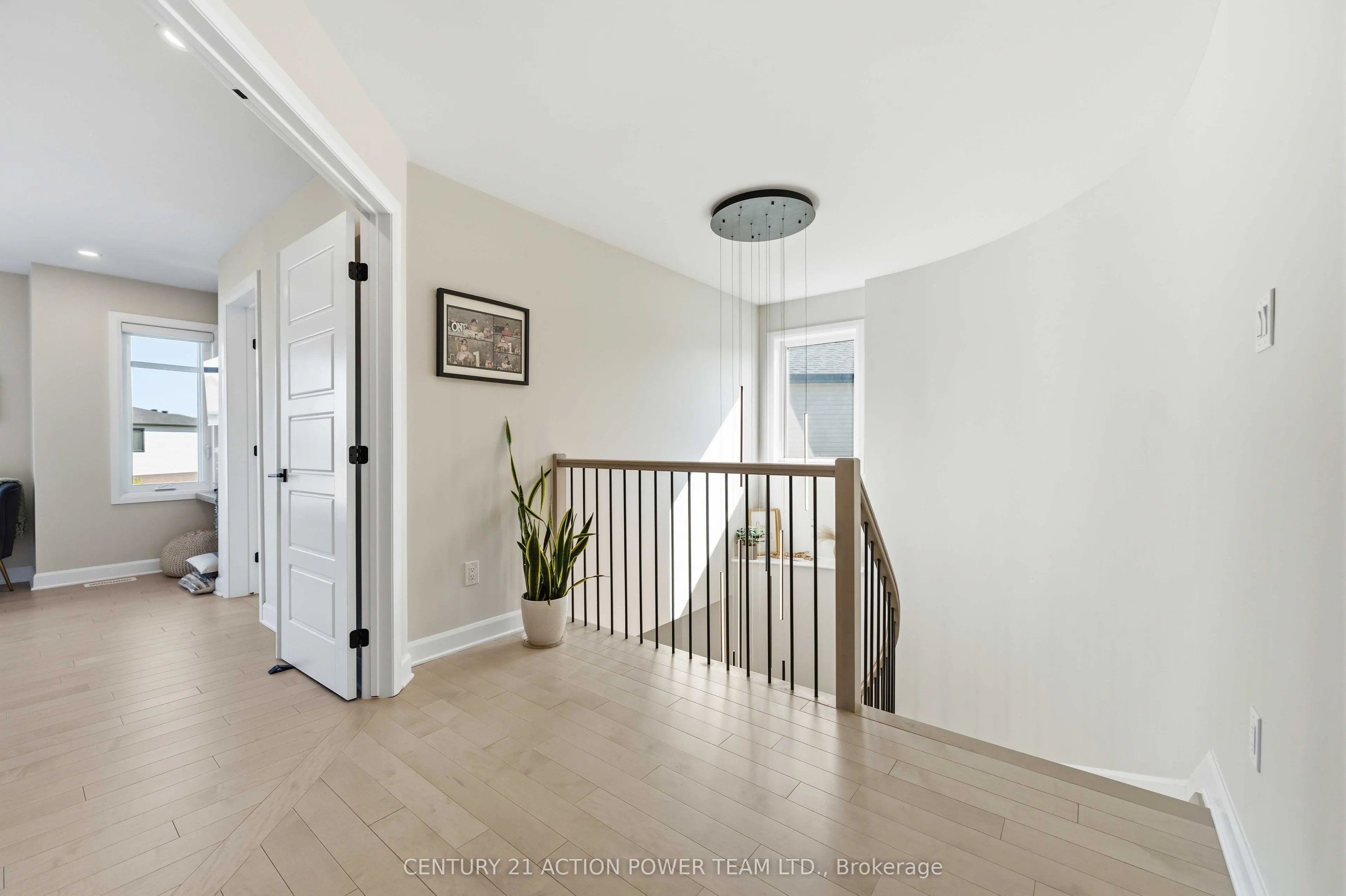 644 Moonflower Crescent