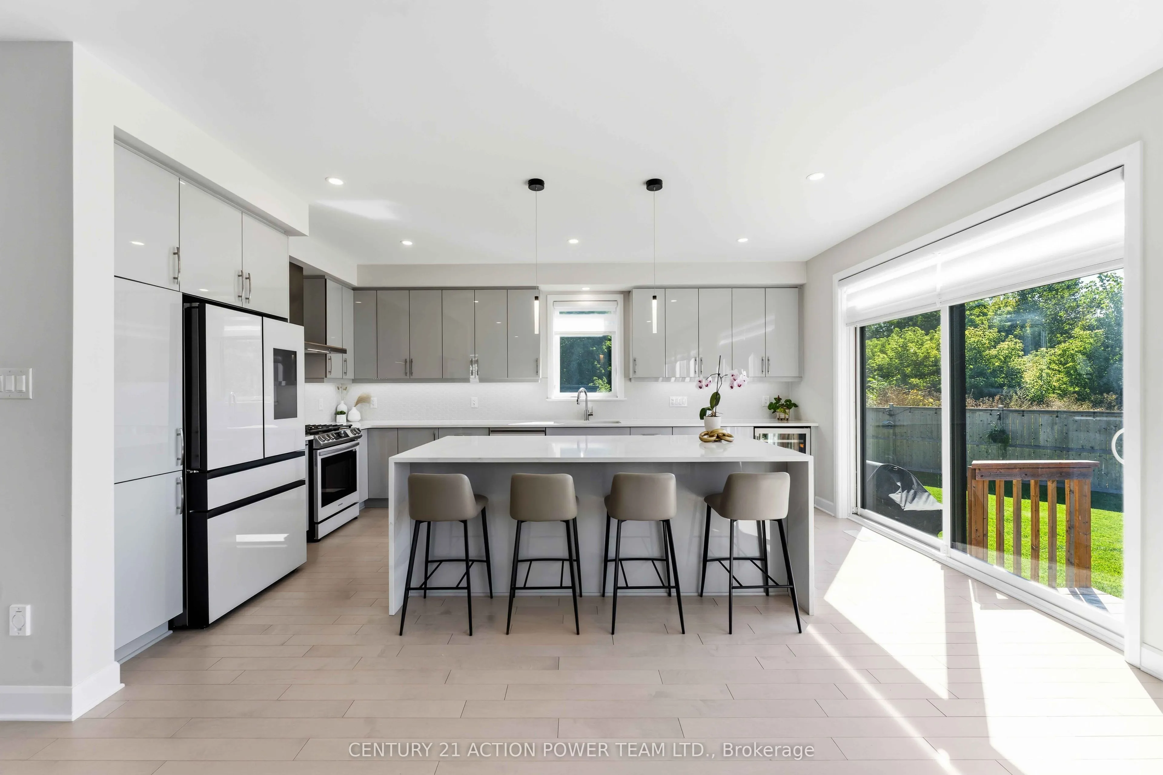 644 Moonflower Crescent