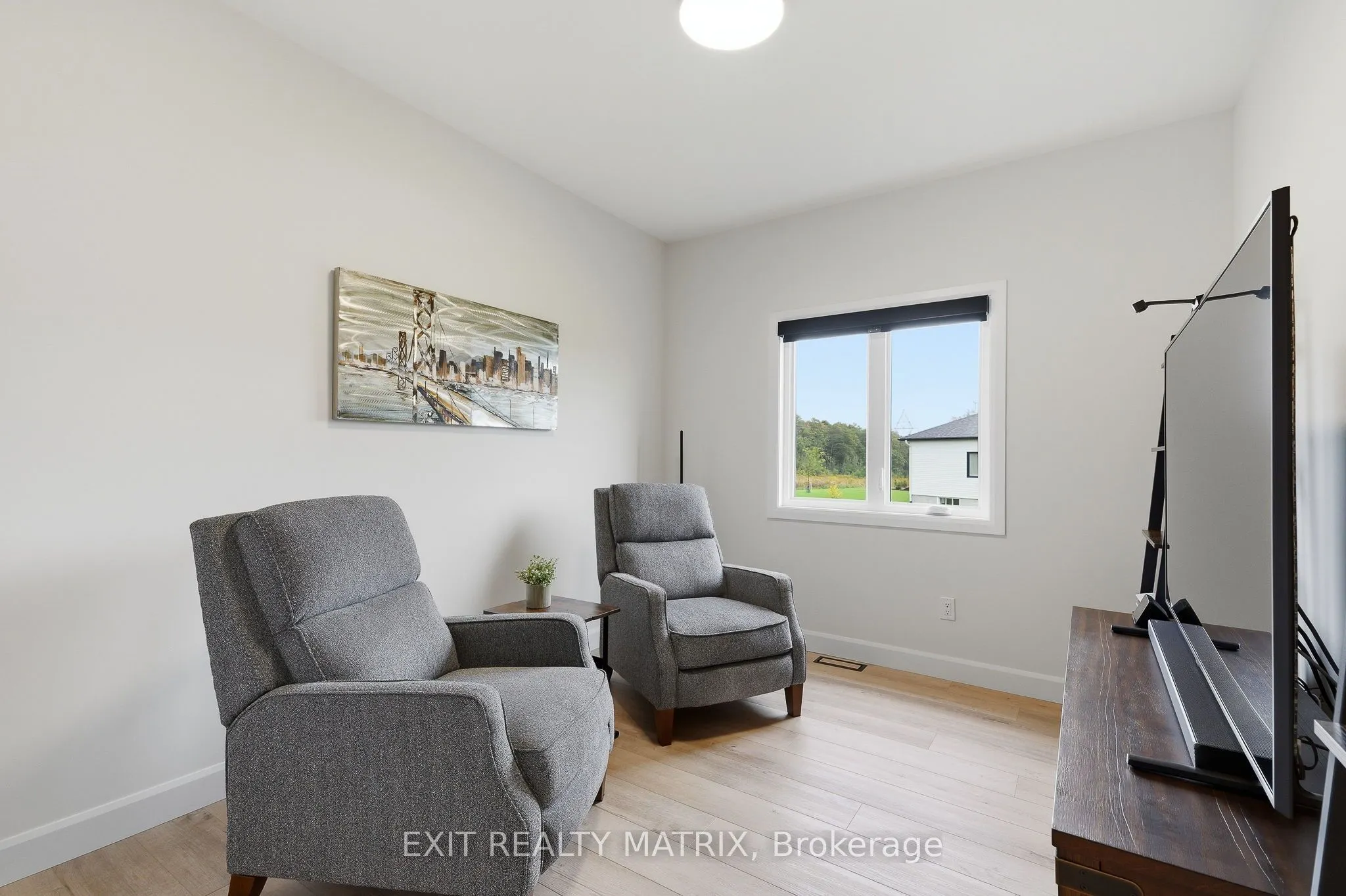 256 Trudeau Crescent