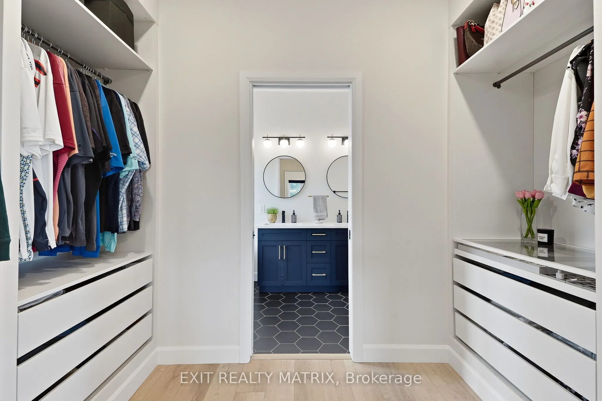 256 Trudeau Crescent