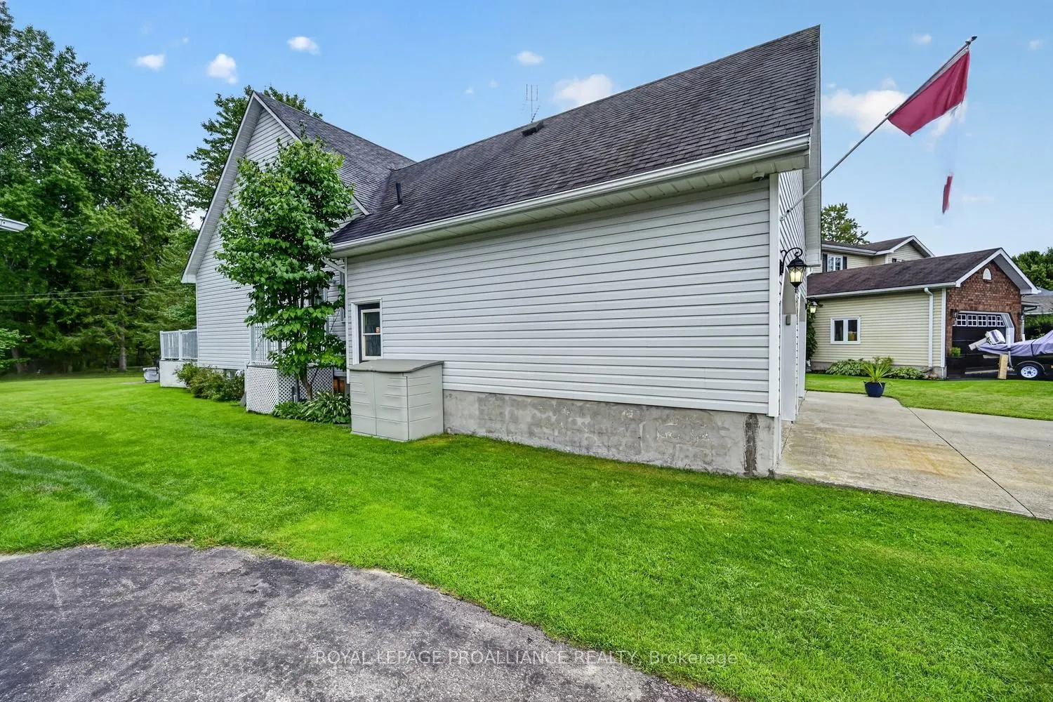 132 Kingston Crescent