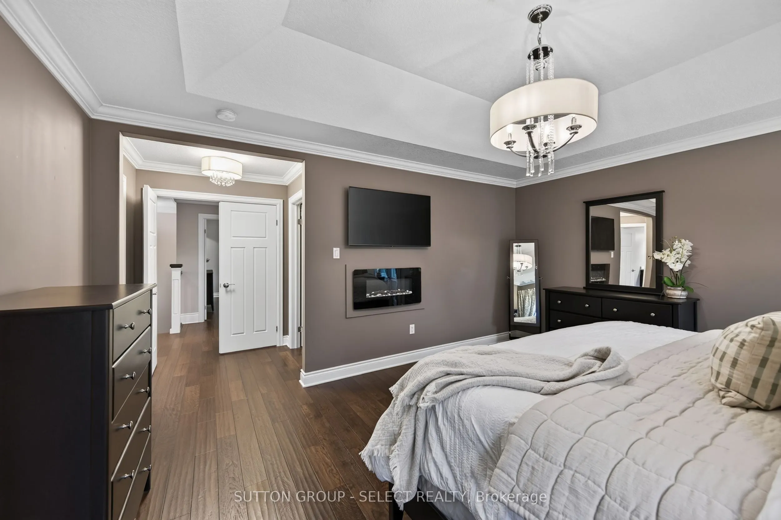 881 Foxcreek Road