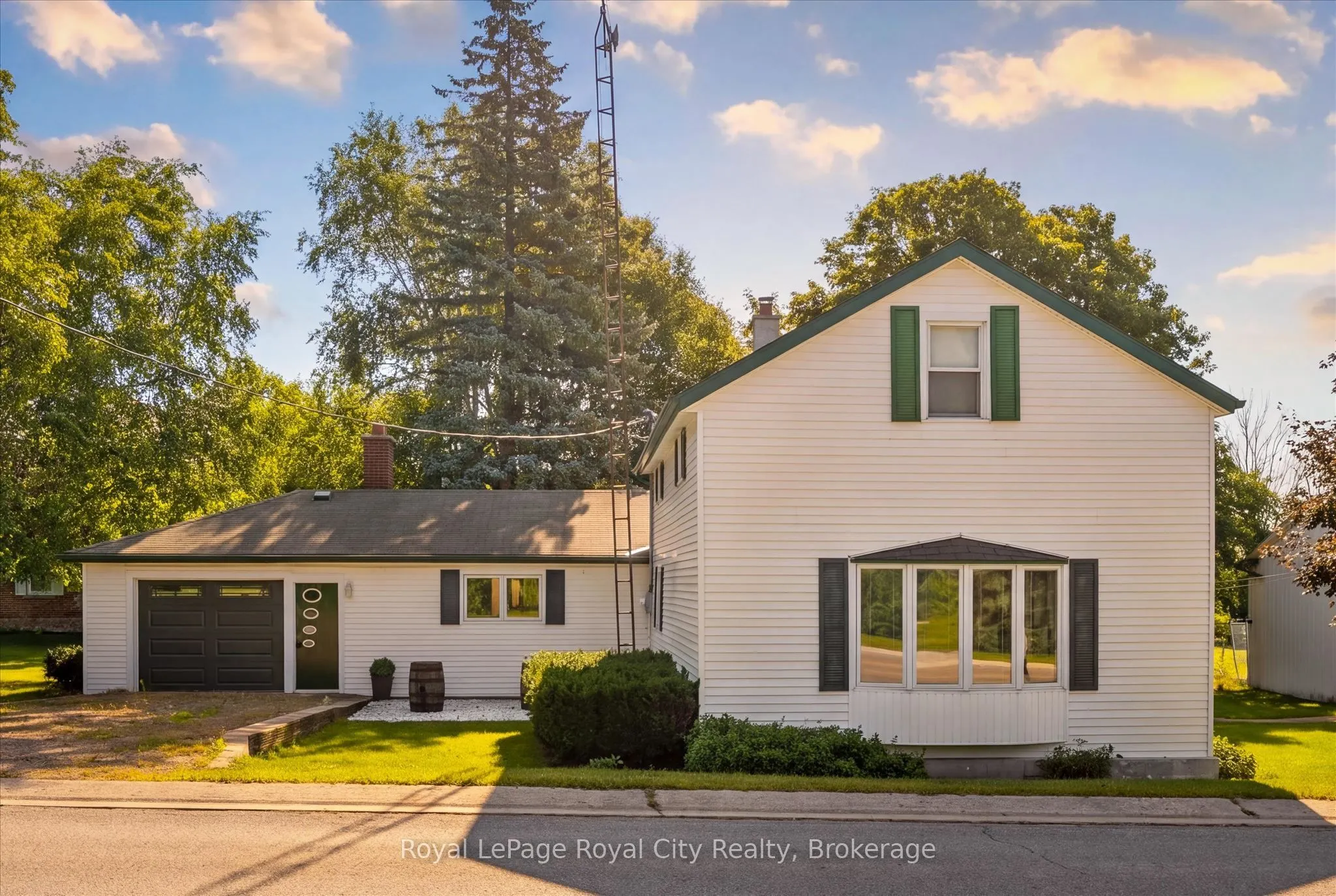 8397 Wellington 22 Road