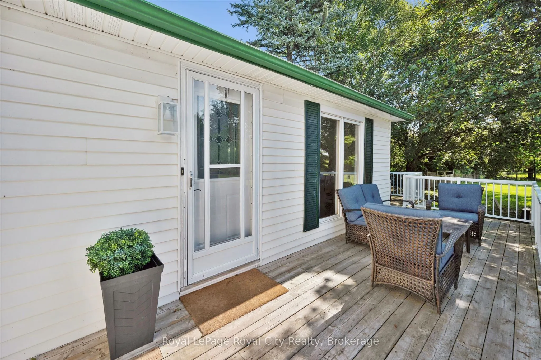 8397 Wellington 22 Road