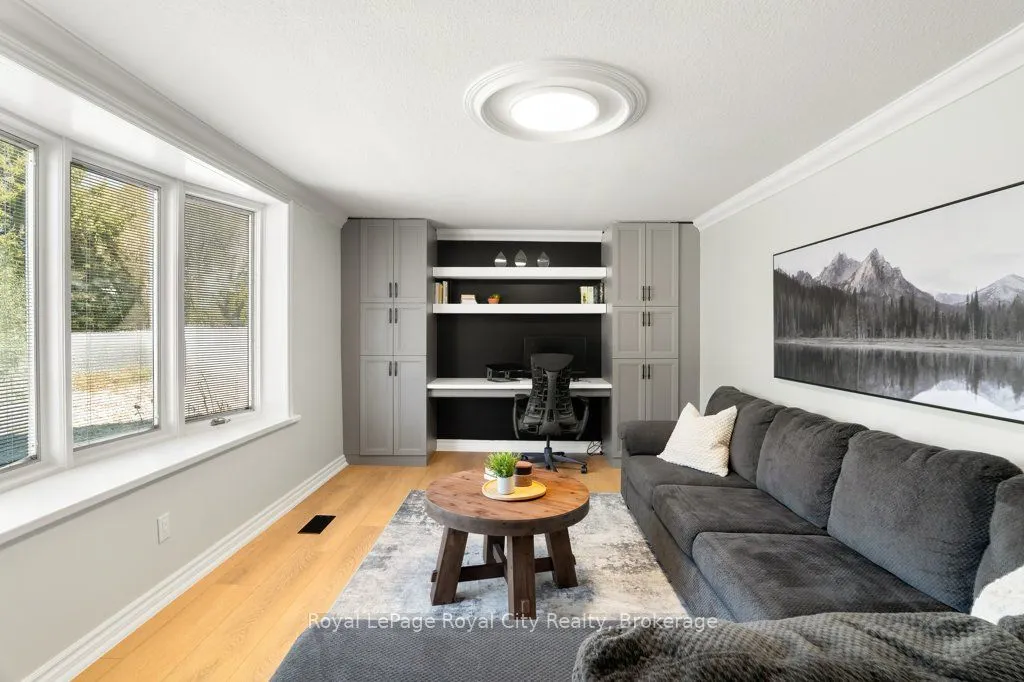 8397 Wellington 22 Road