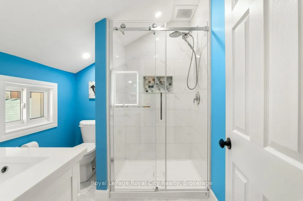 8397 Wellington 22 Road