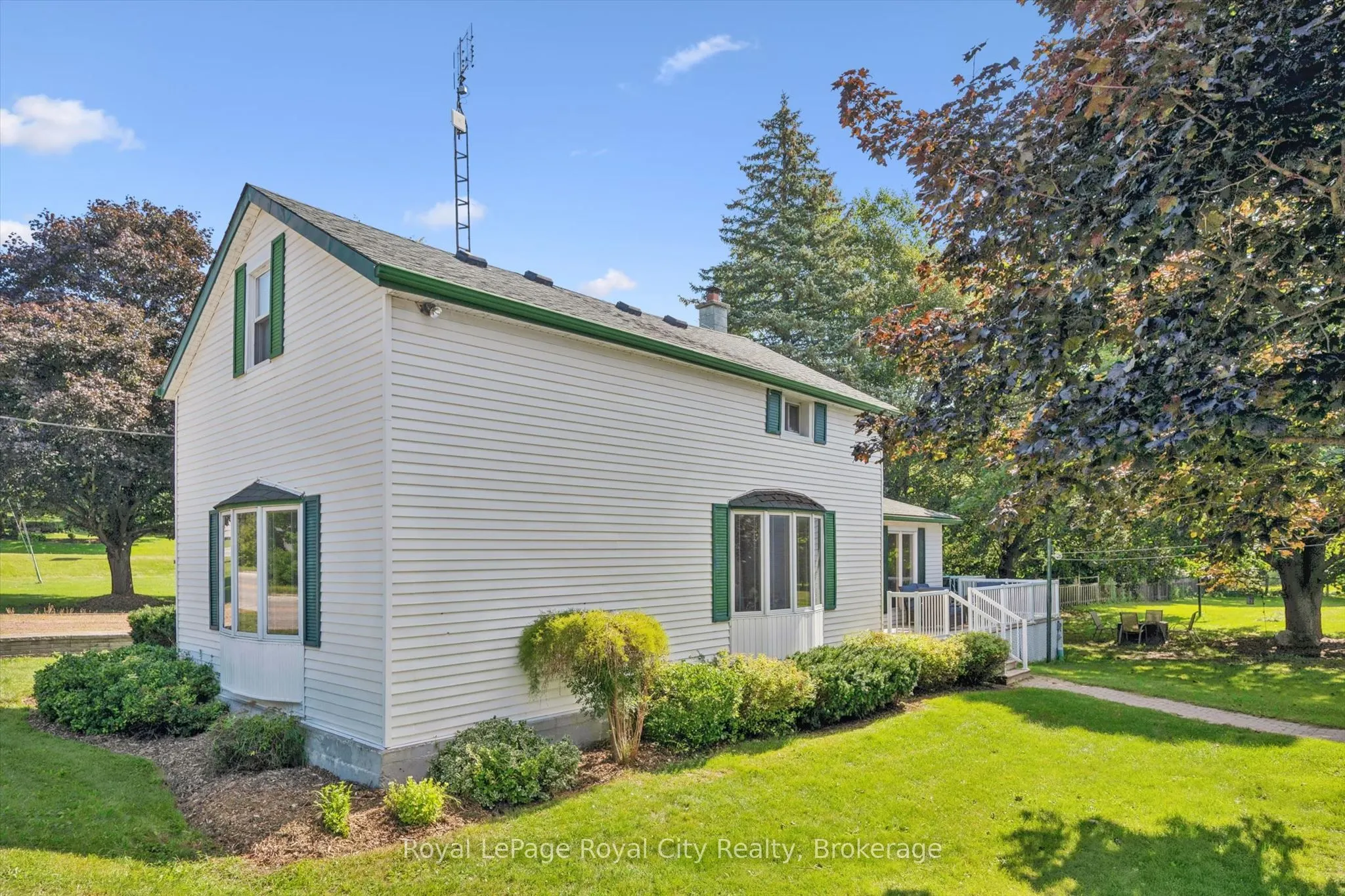 8397 Wellington 22 Road