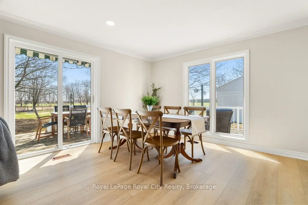 8397 Wellington 22 Road
