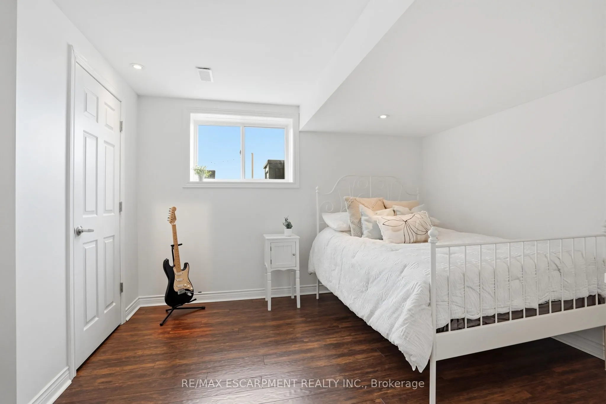 160 Festival Way
