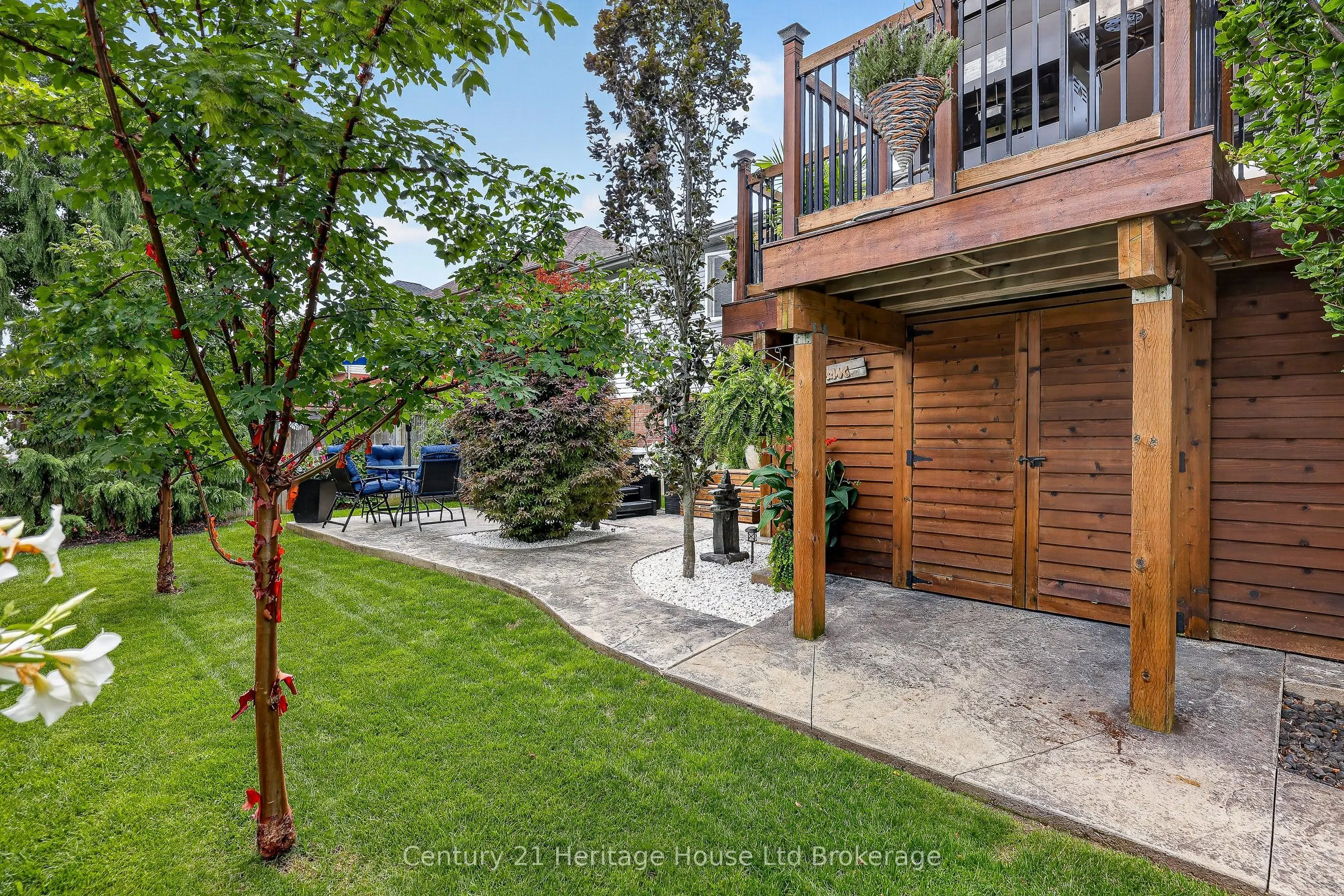 514 Parrott Place