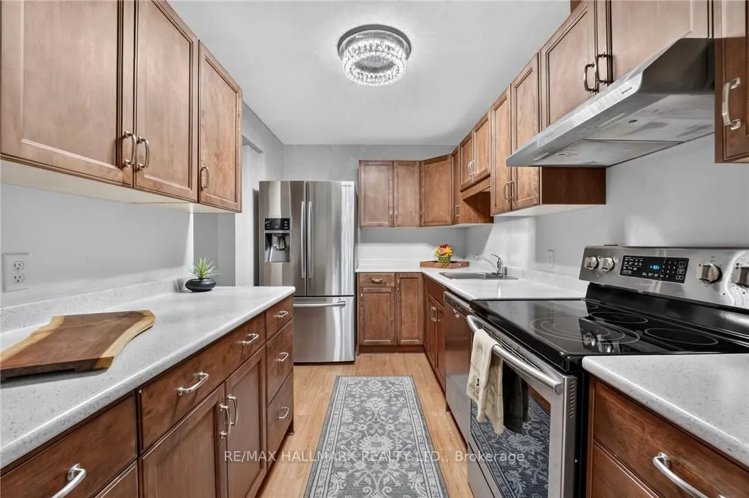 5 Niagara Street #301