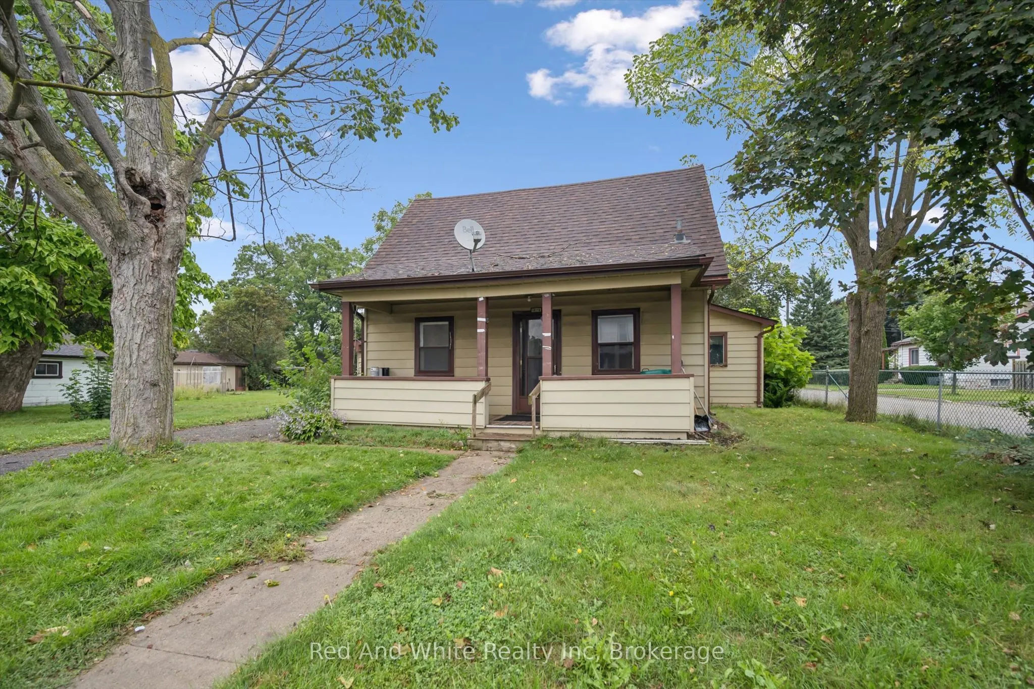 1279 HAMILTON Street
