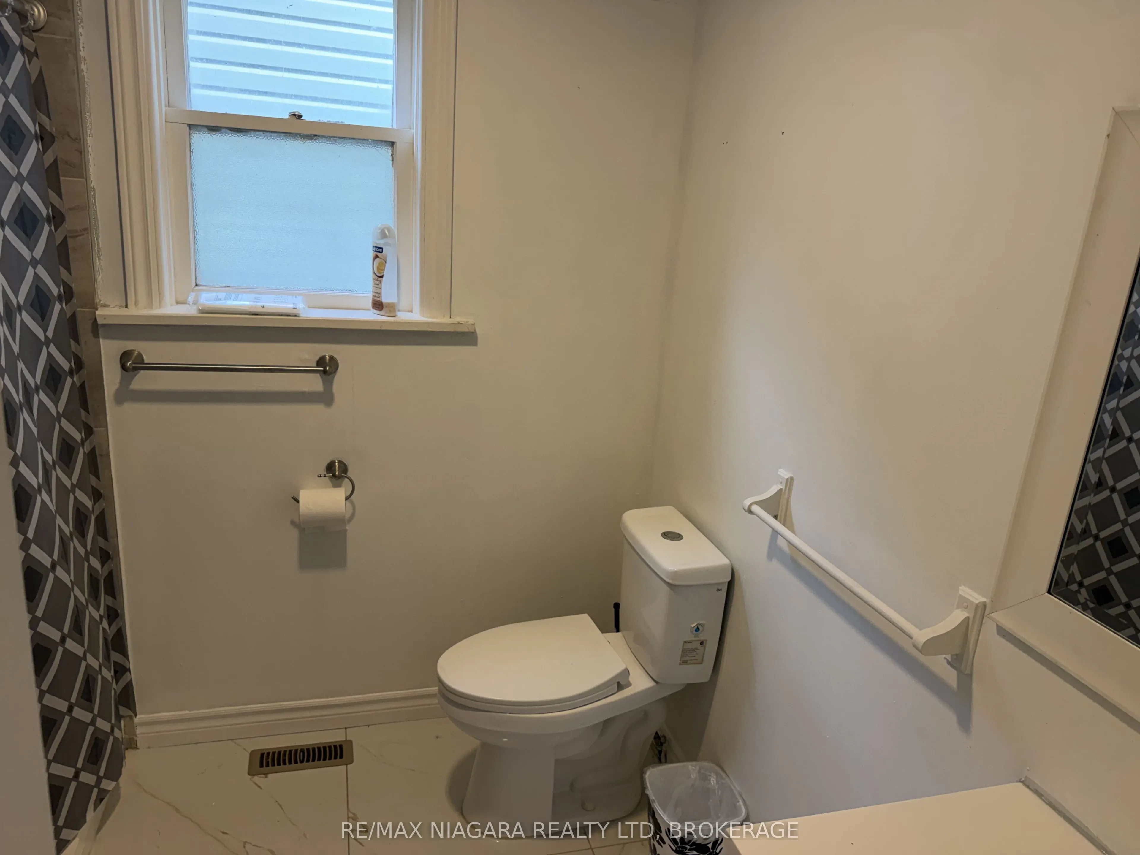272 Mitchell Street #1