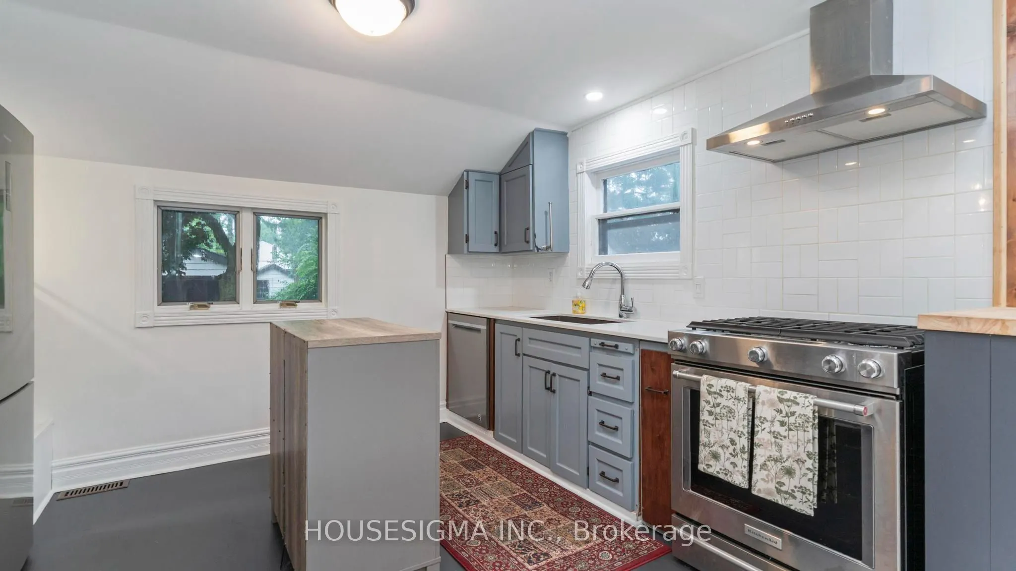 473 Dorinda Street