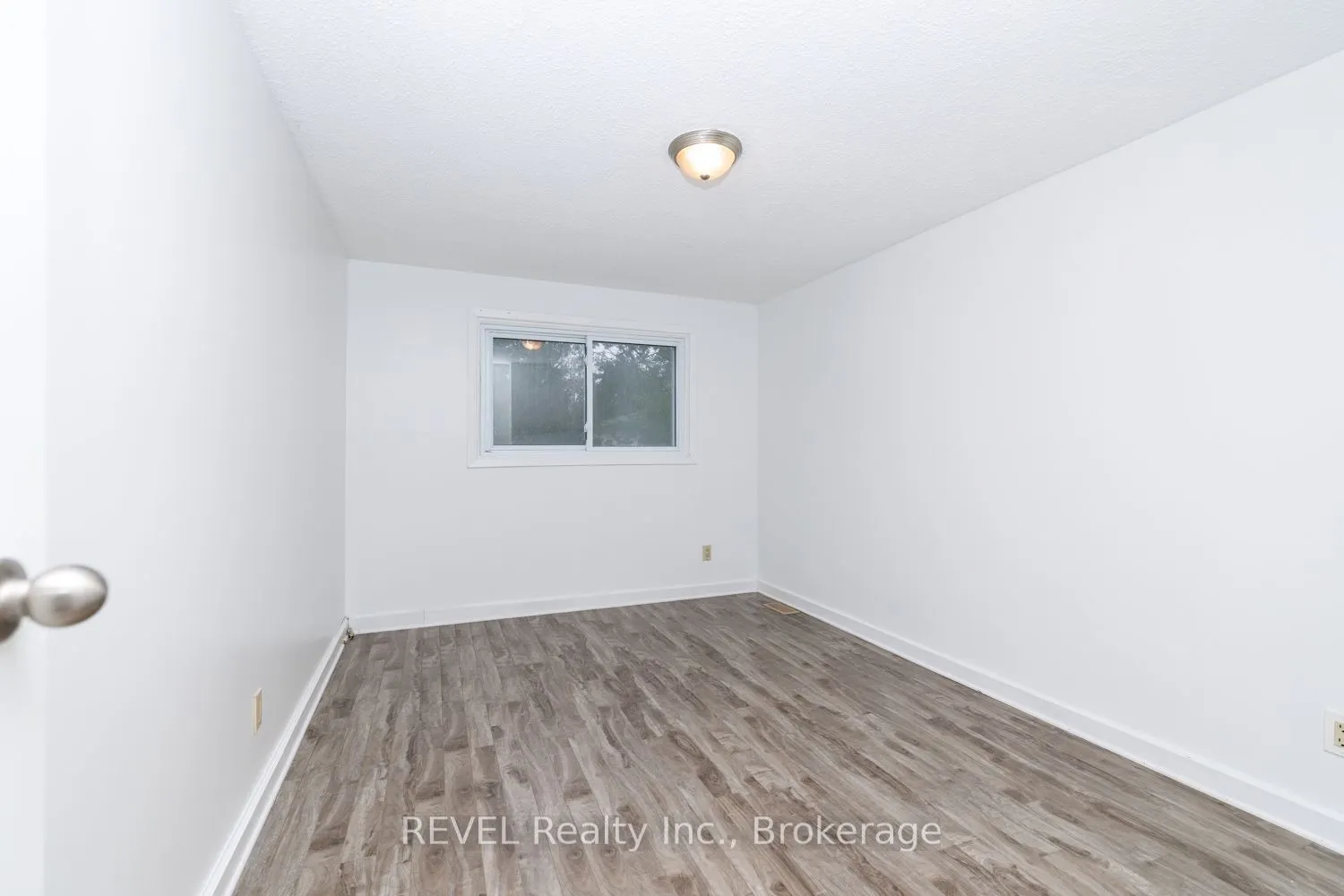 97 Tupper Drive