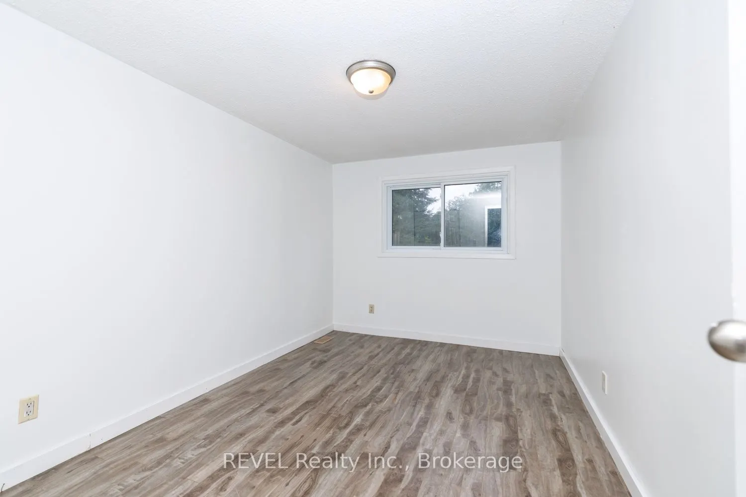 97 Tupper Drive