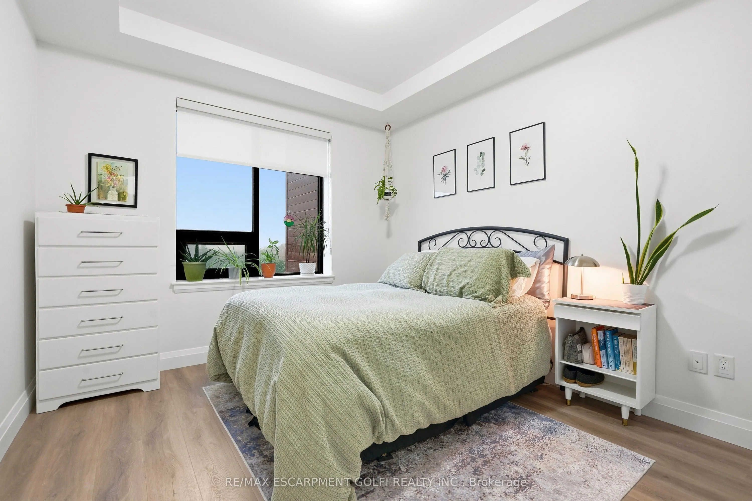30 Hamilton Street S #501