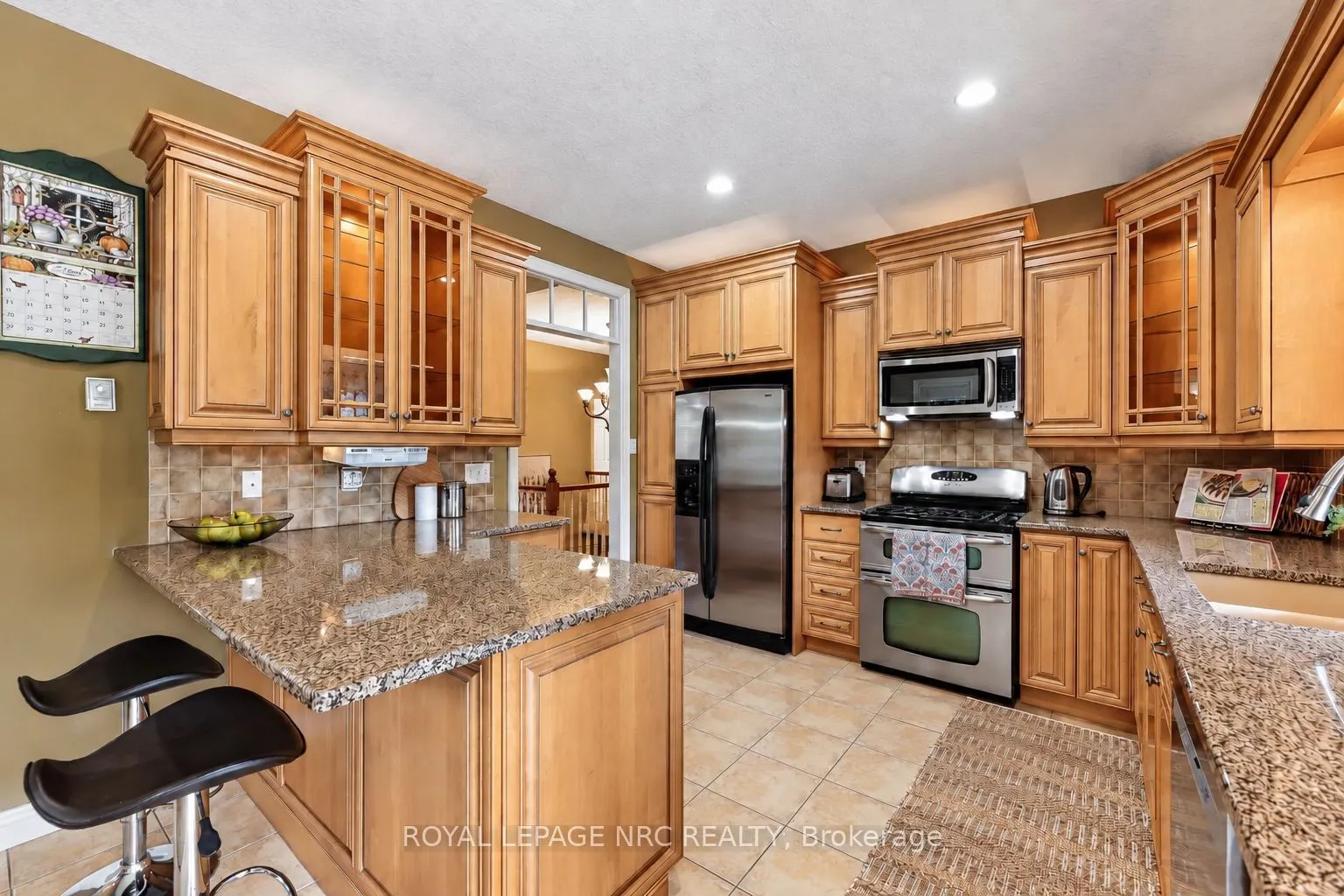 400 Lakeview Drive