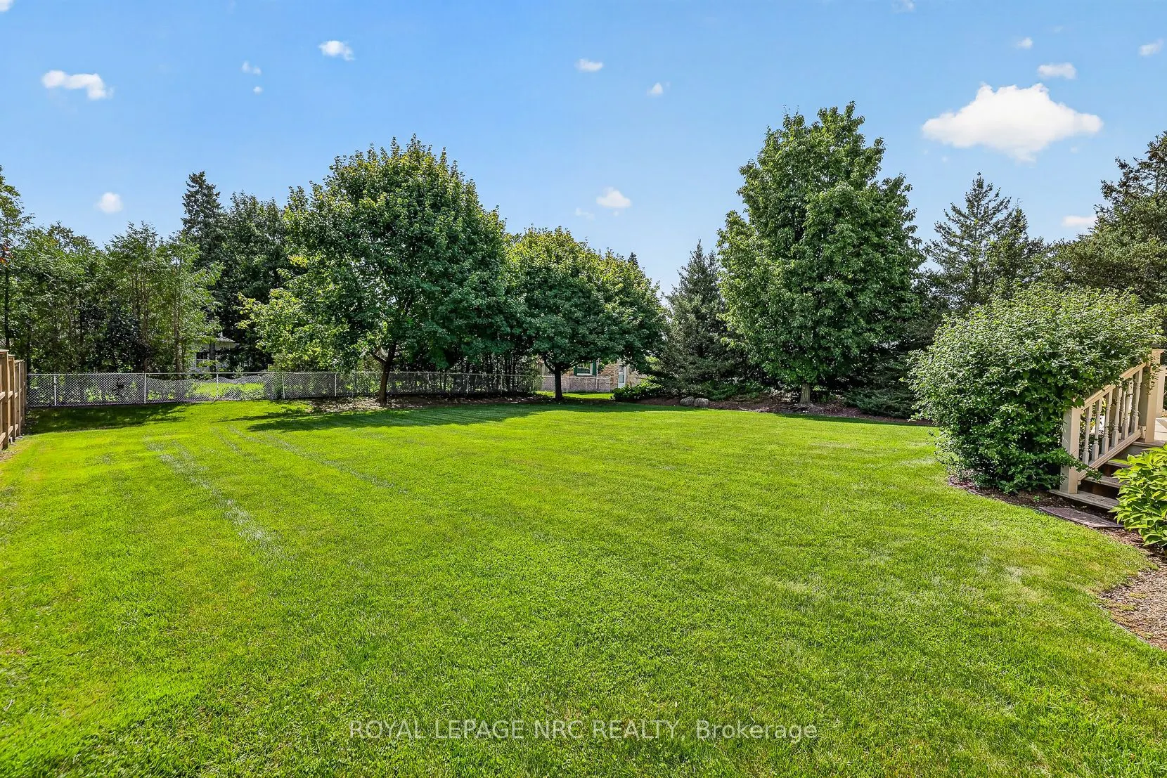 400 Lakeview Drive