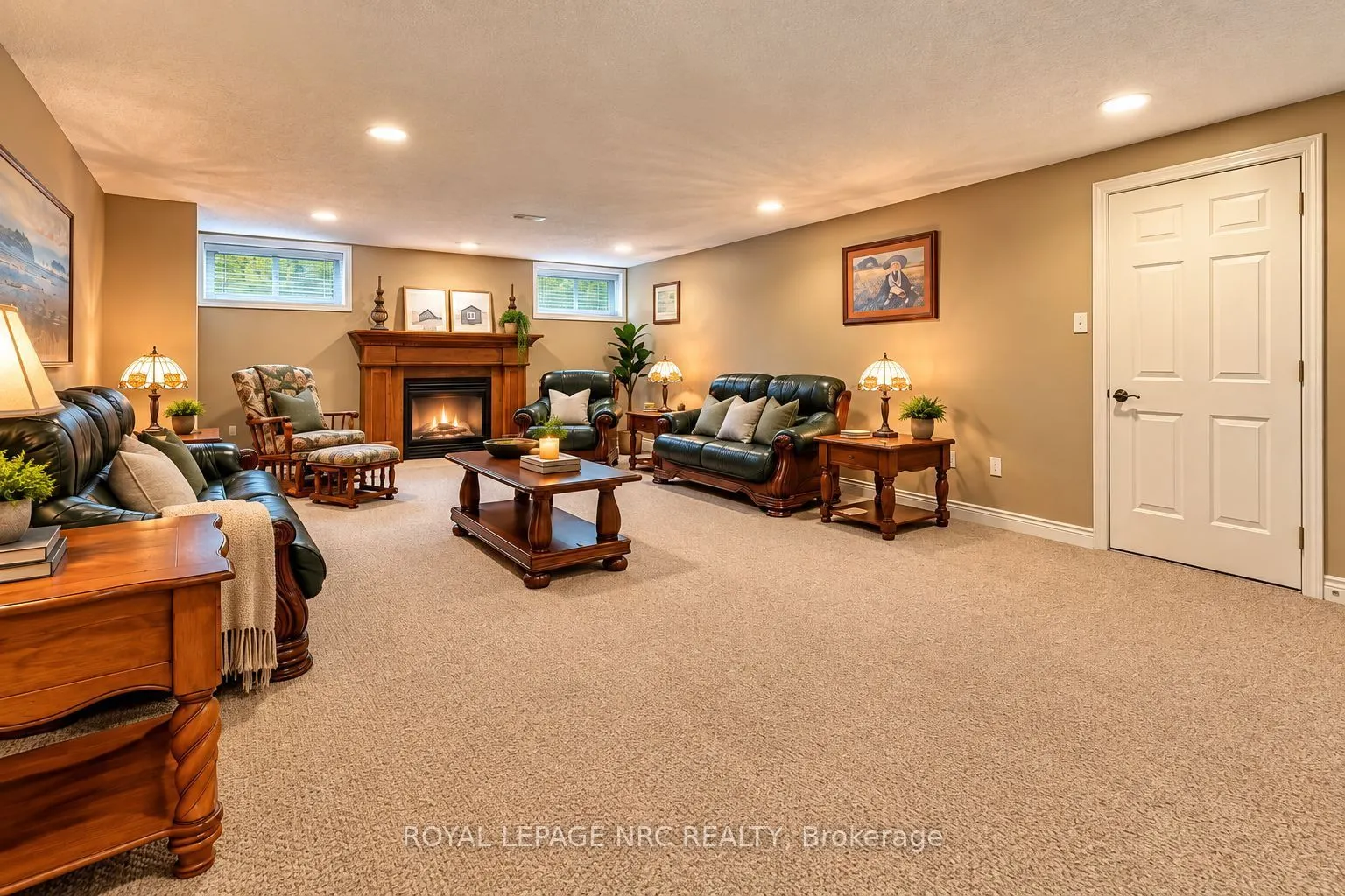 400 Lakeview Drive