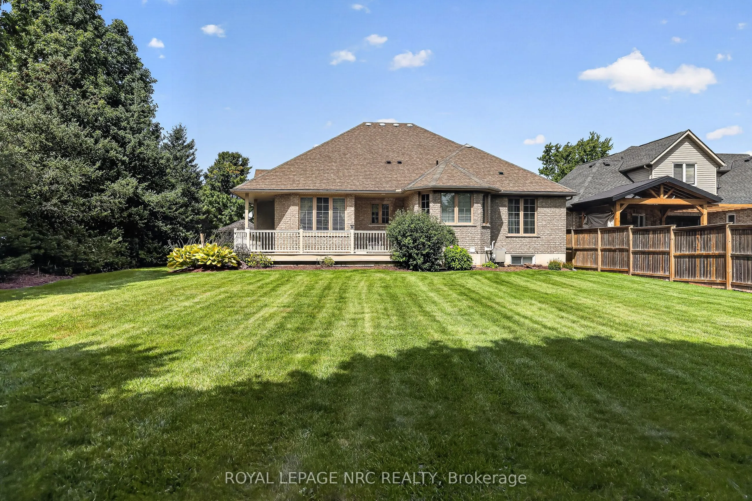 400 Lakeview Drive