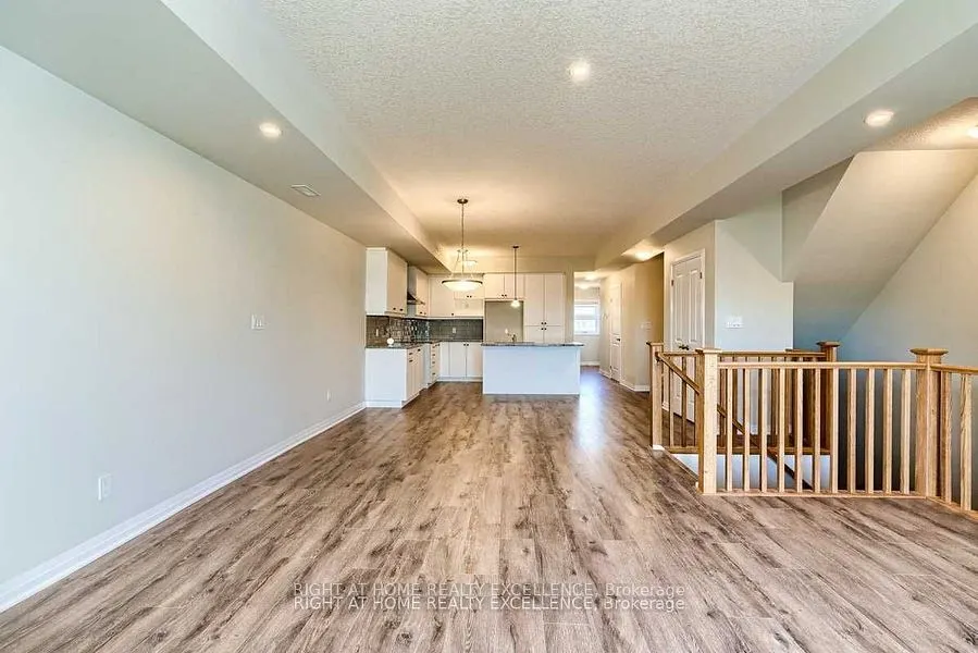 124 Seabrook Road #8