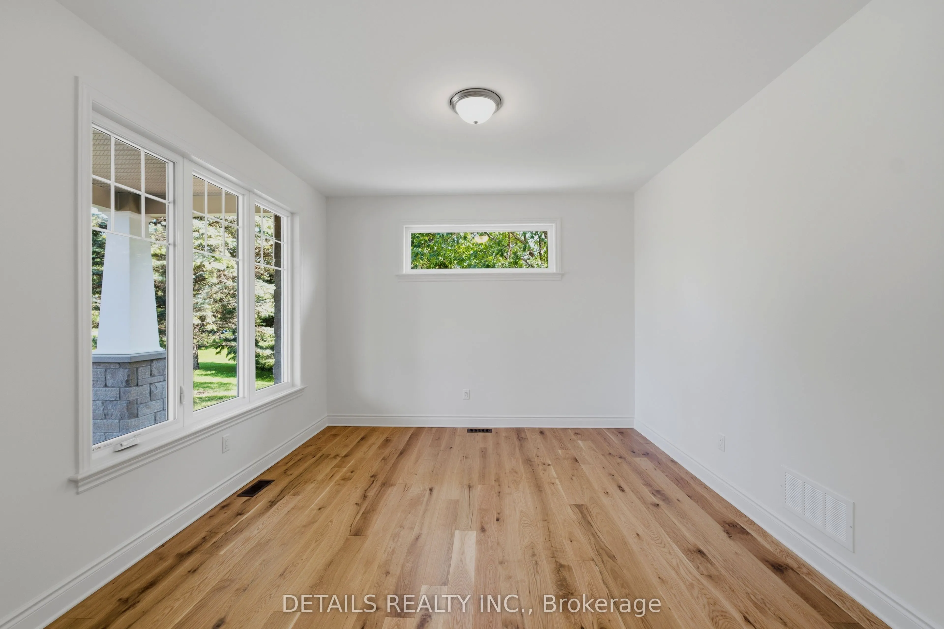 28 Ridingview Crescent
