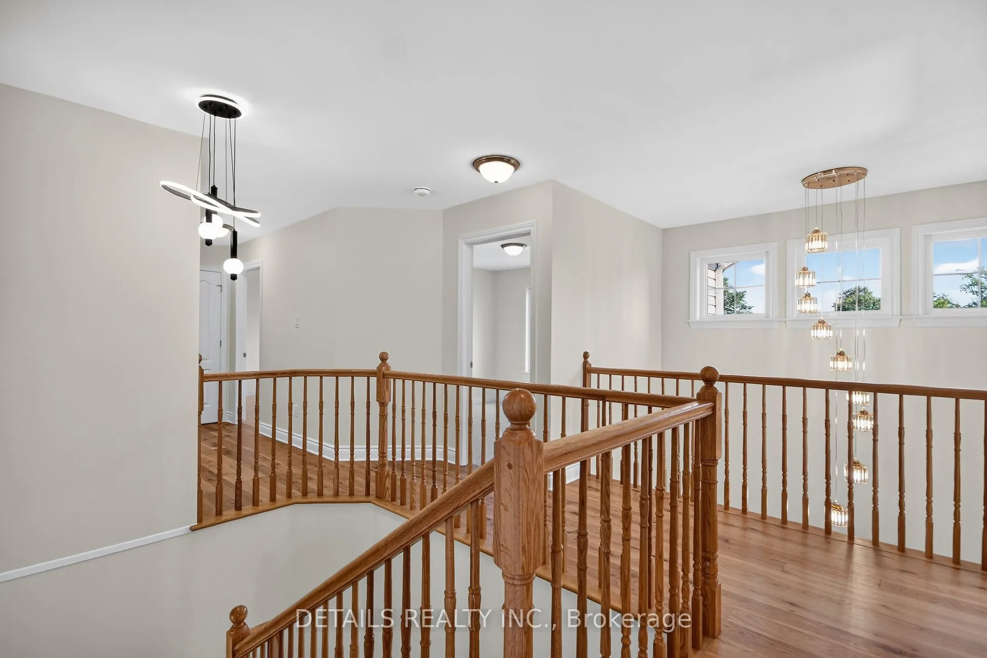 28 Ridingview Crescent