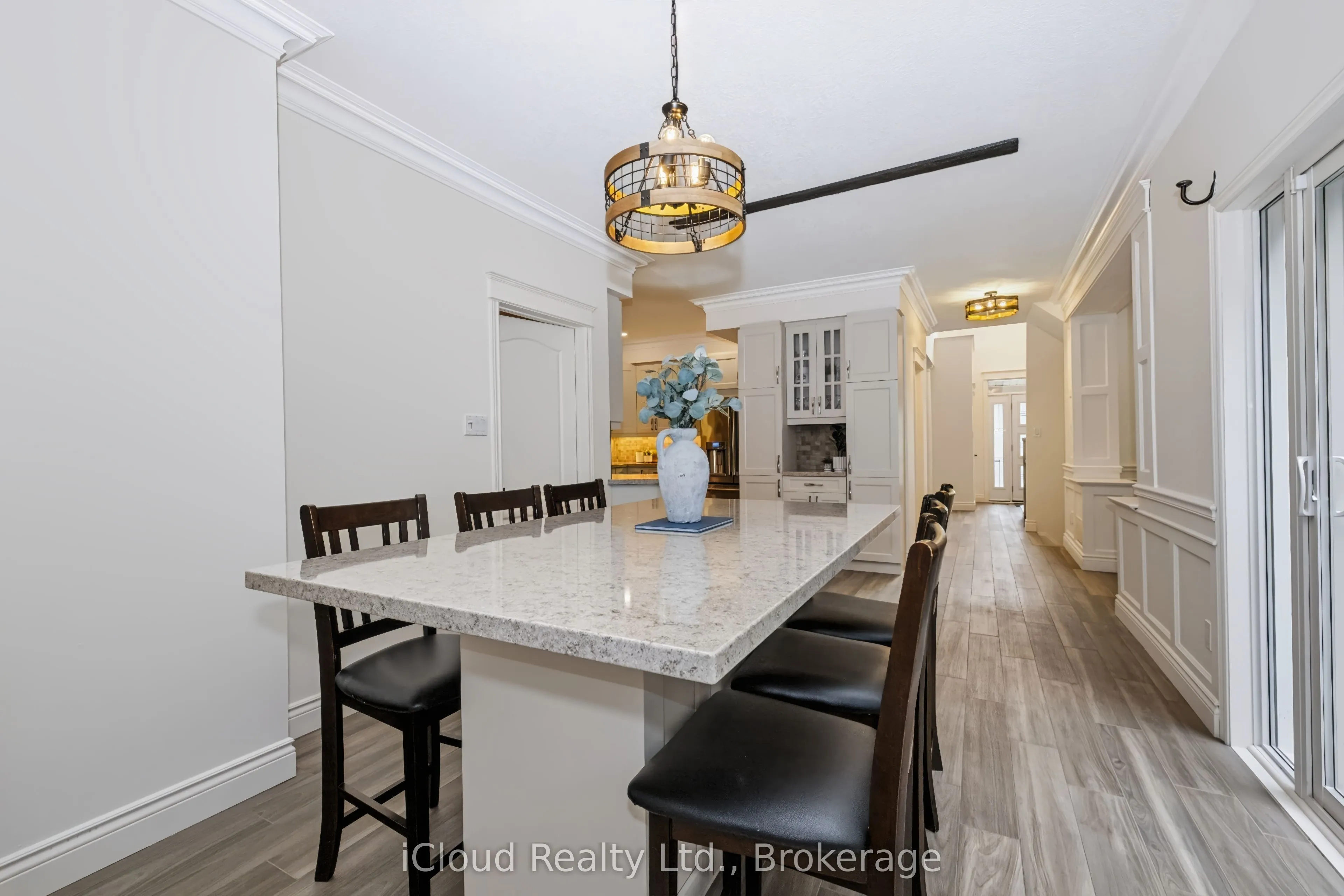41 Woodland Drive