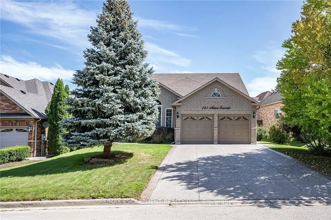 151 Moore Crescent