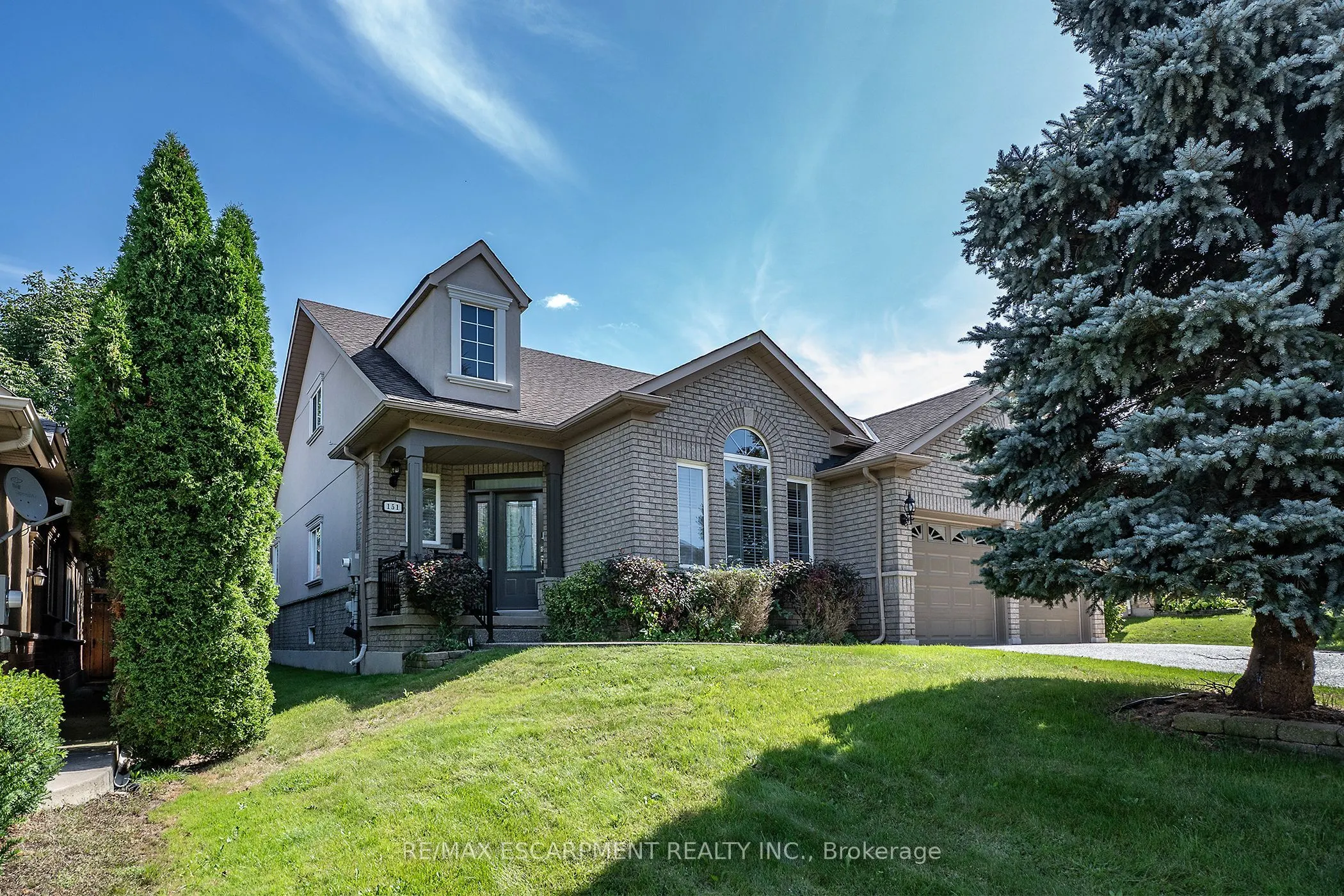 151 Moore Crescent