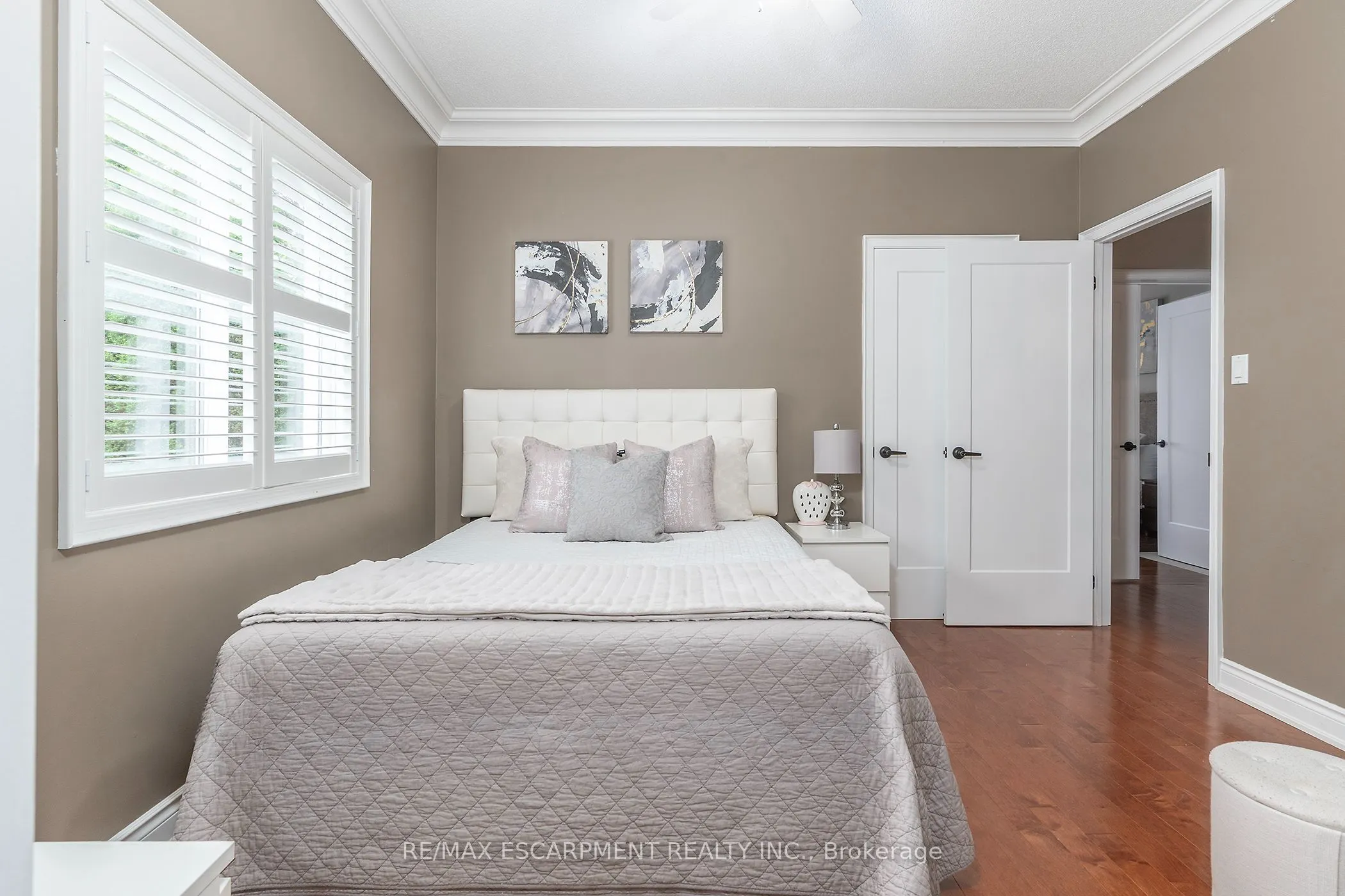 151 Moore Crescent