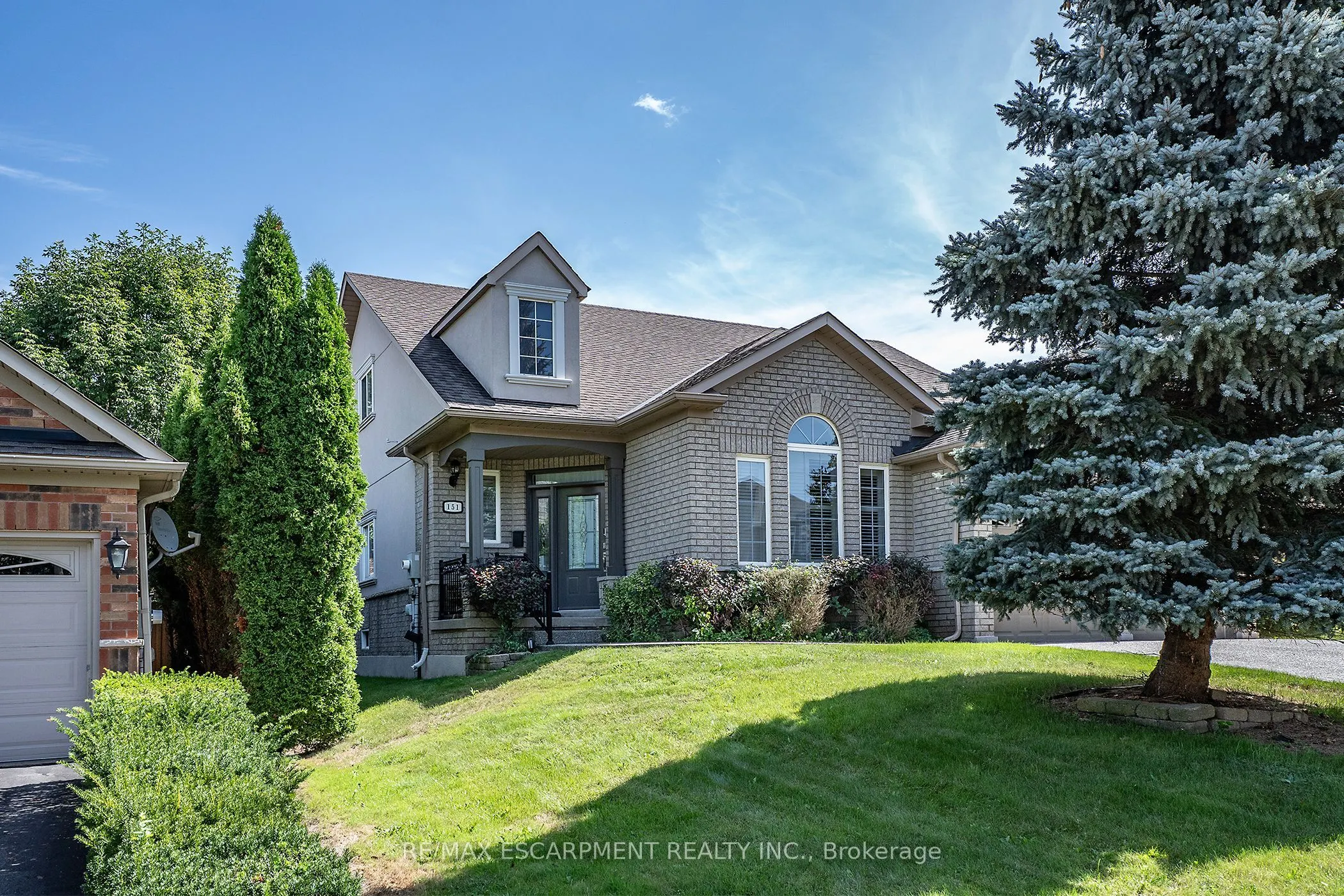 151 Moore Crescent