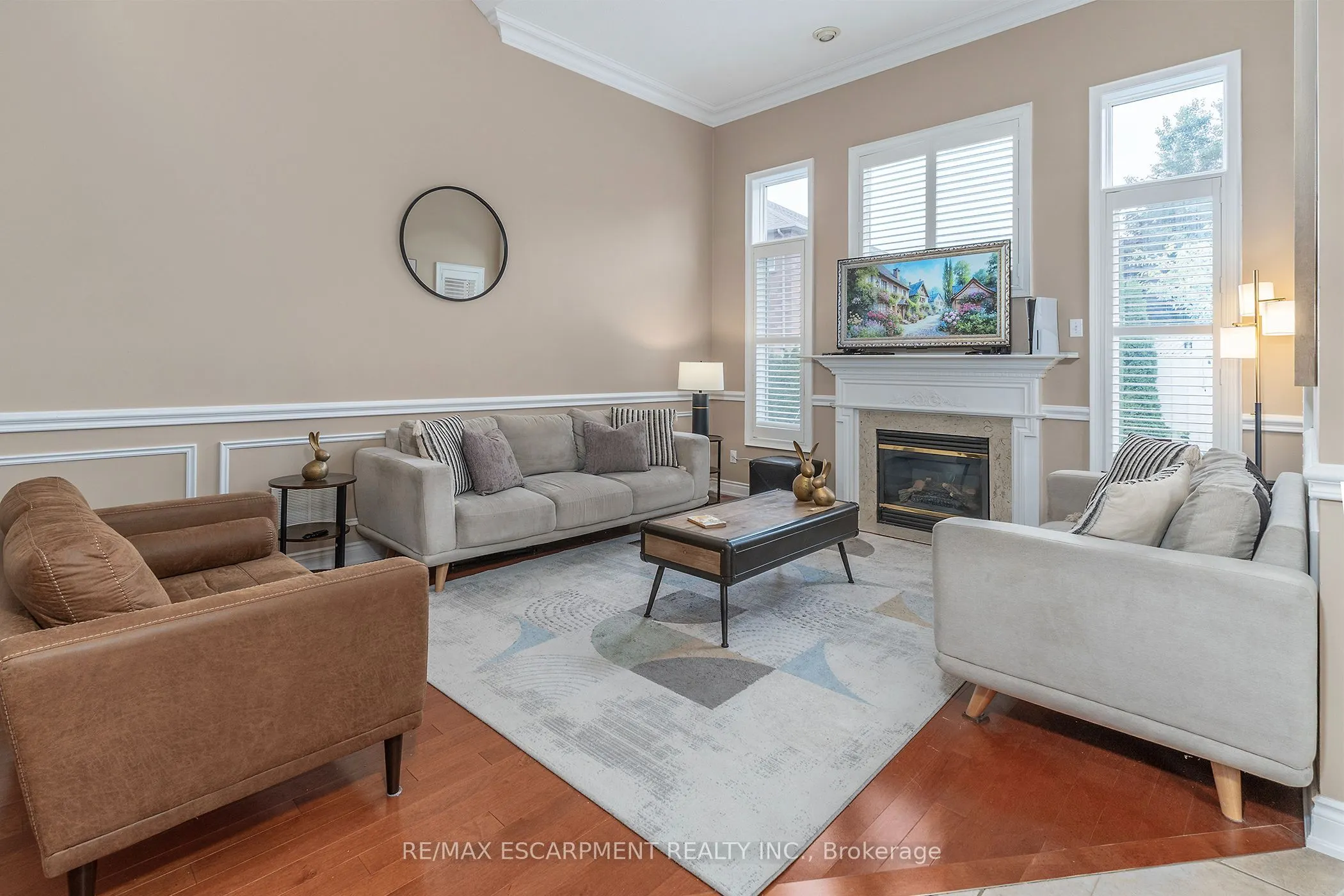 151 Moore Crescent