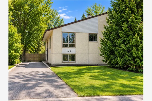 122 Rothesay Drive