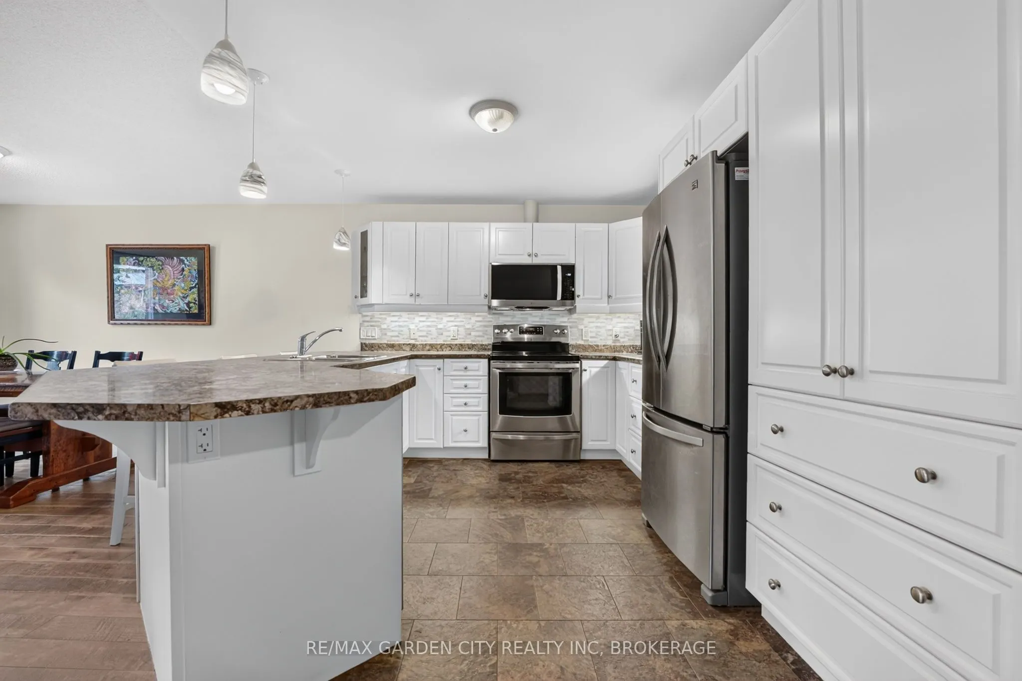 3973 Sunset Lane
