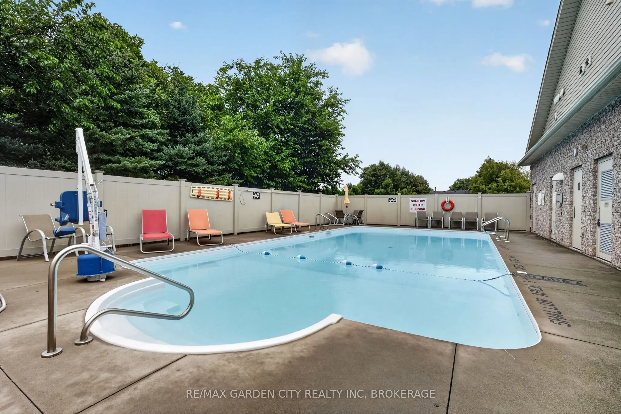 3973 Sunset Lane