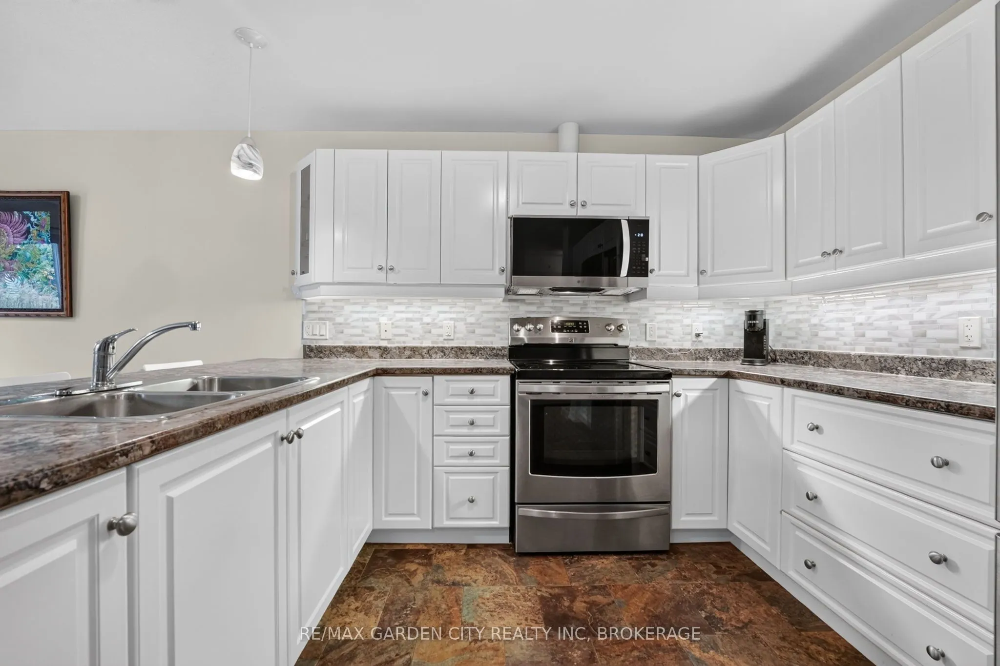 3973 Sunset Lane