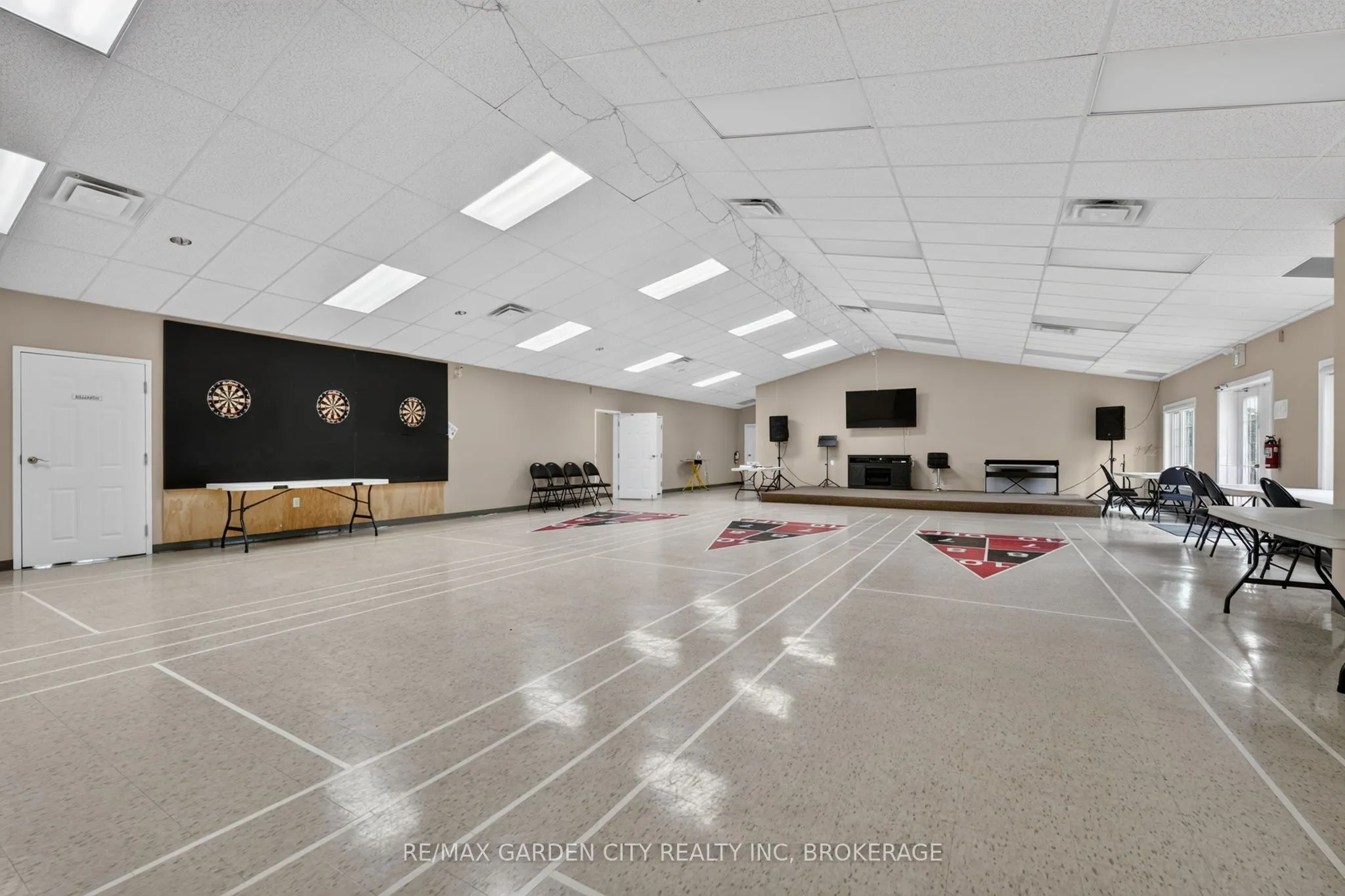 3973 Sunset Lane