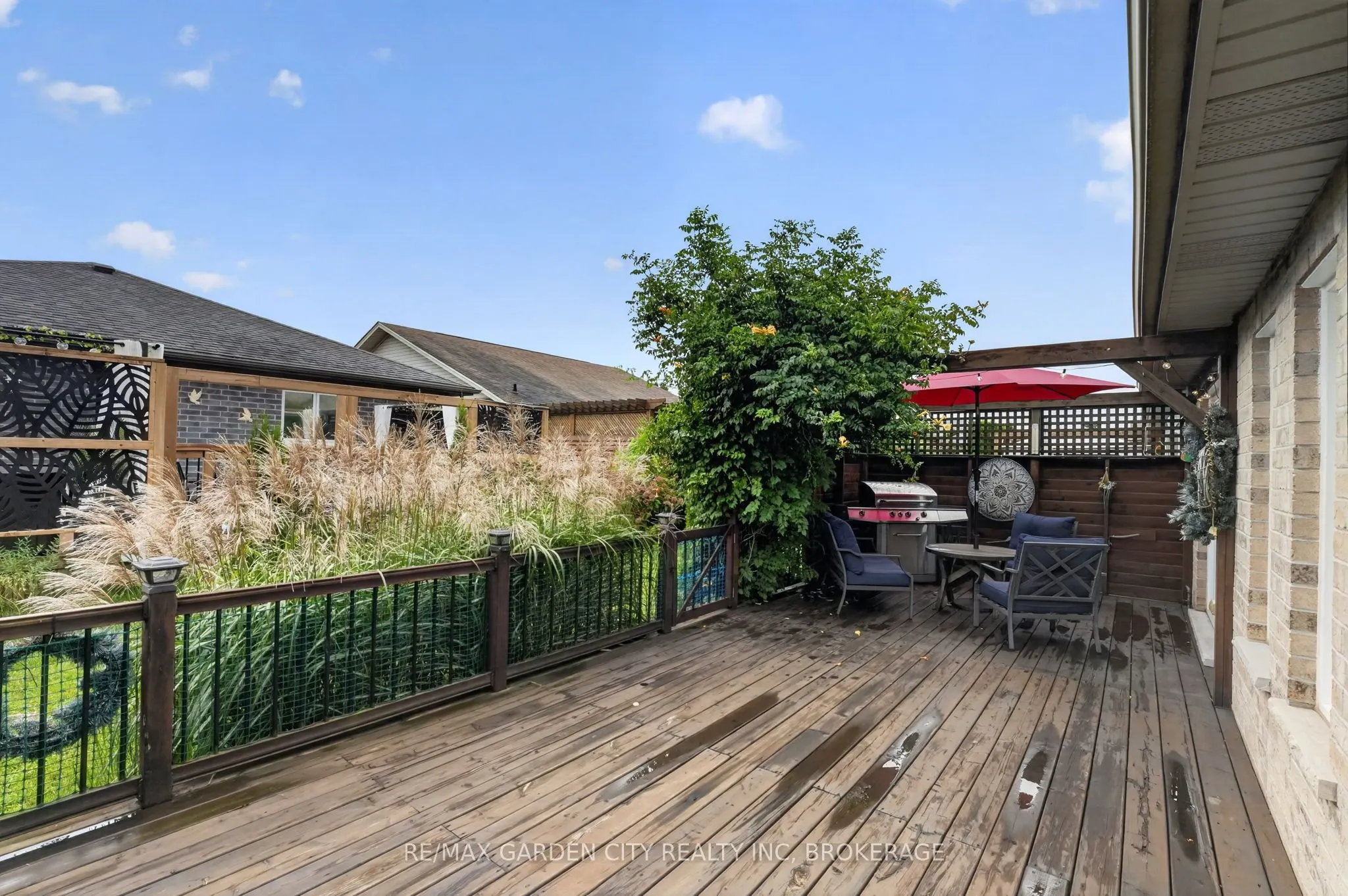 3973 Sunset Lane