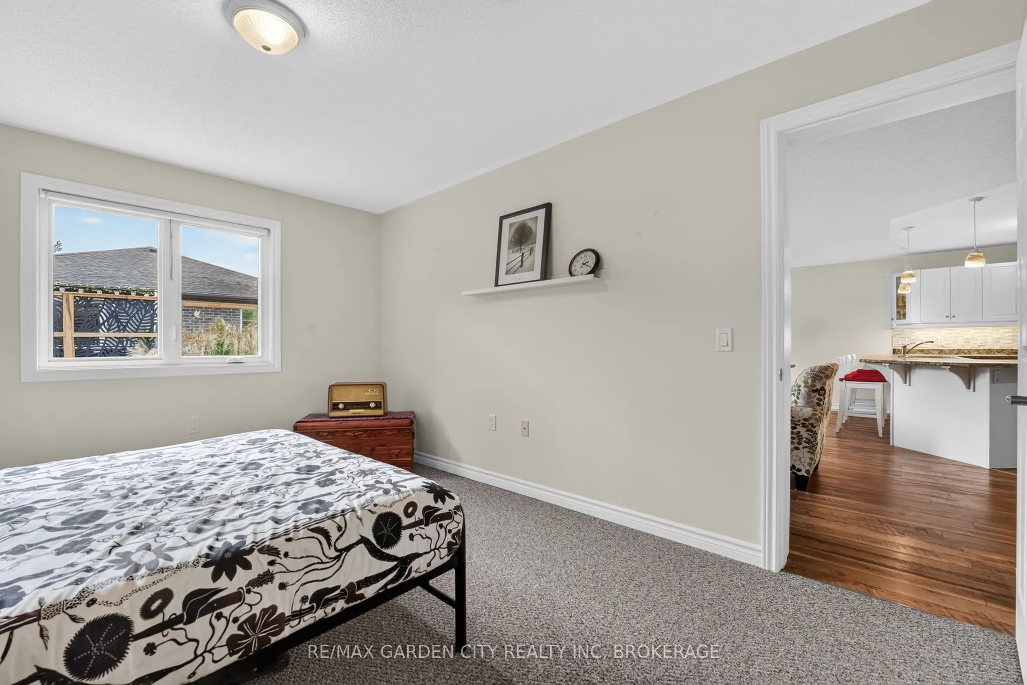 3973 Sunset Lane
