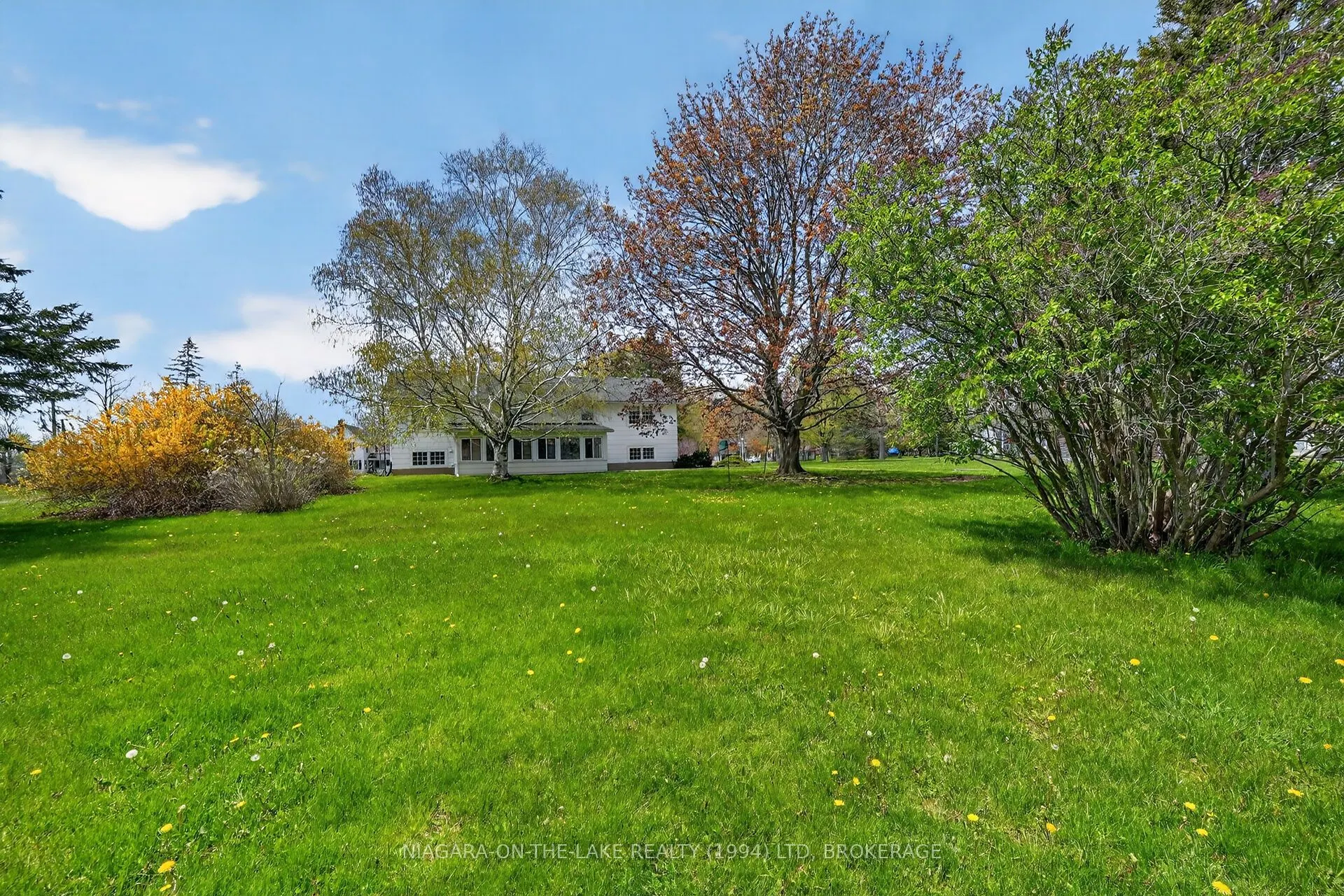 541 Empire Road