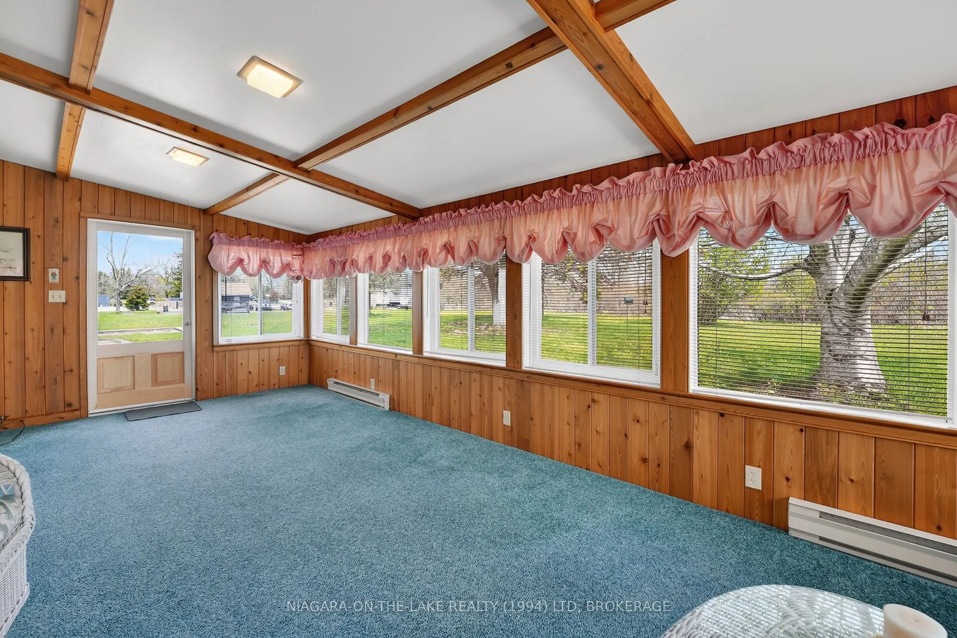 541 Empire Road