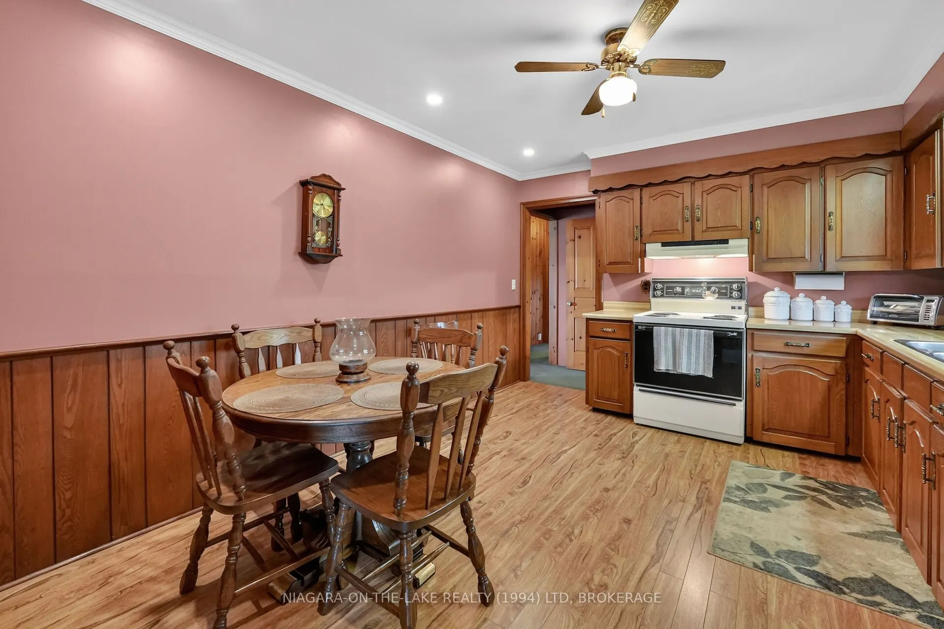541 Empire Road
