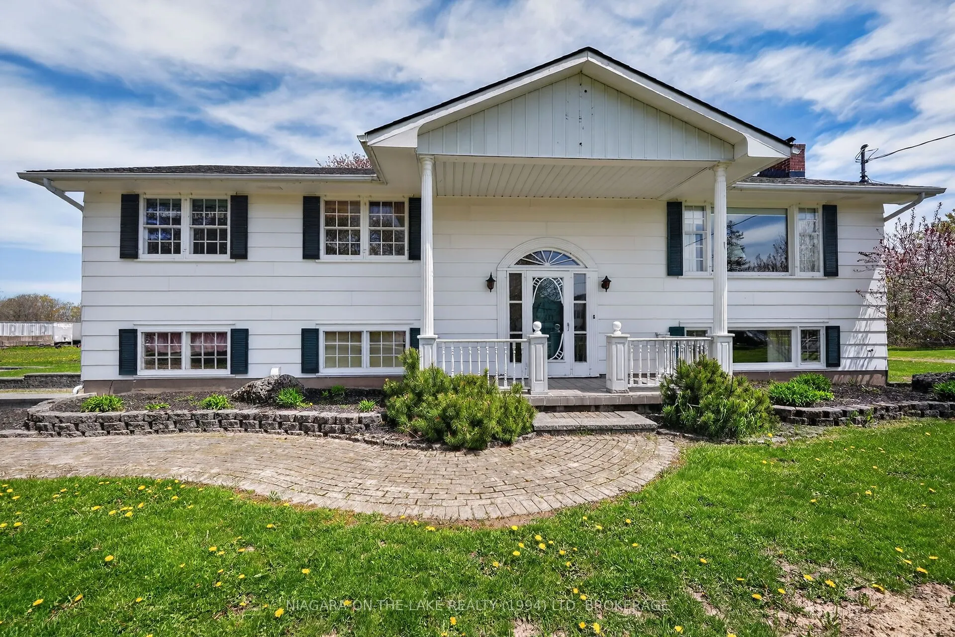 541 Empire Road